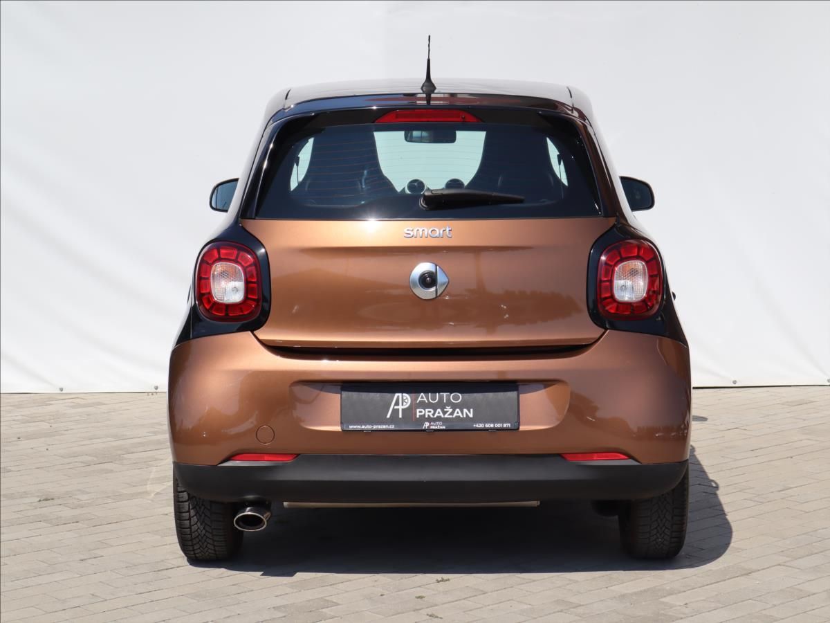 Smart Forfour, 1,0 i Prime, kamera, navi, 2 s - fotka 5