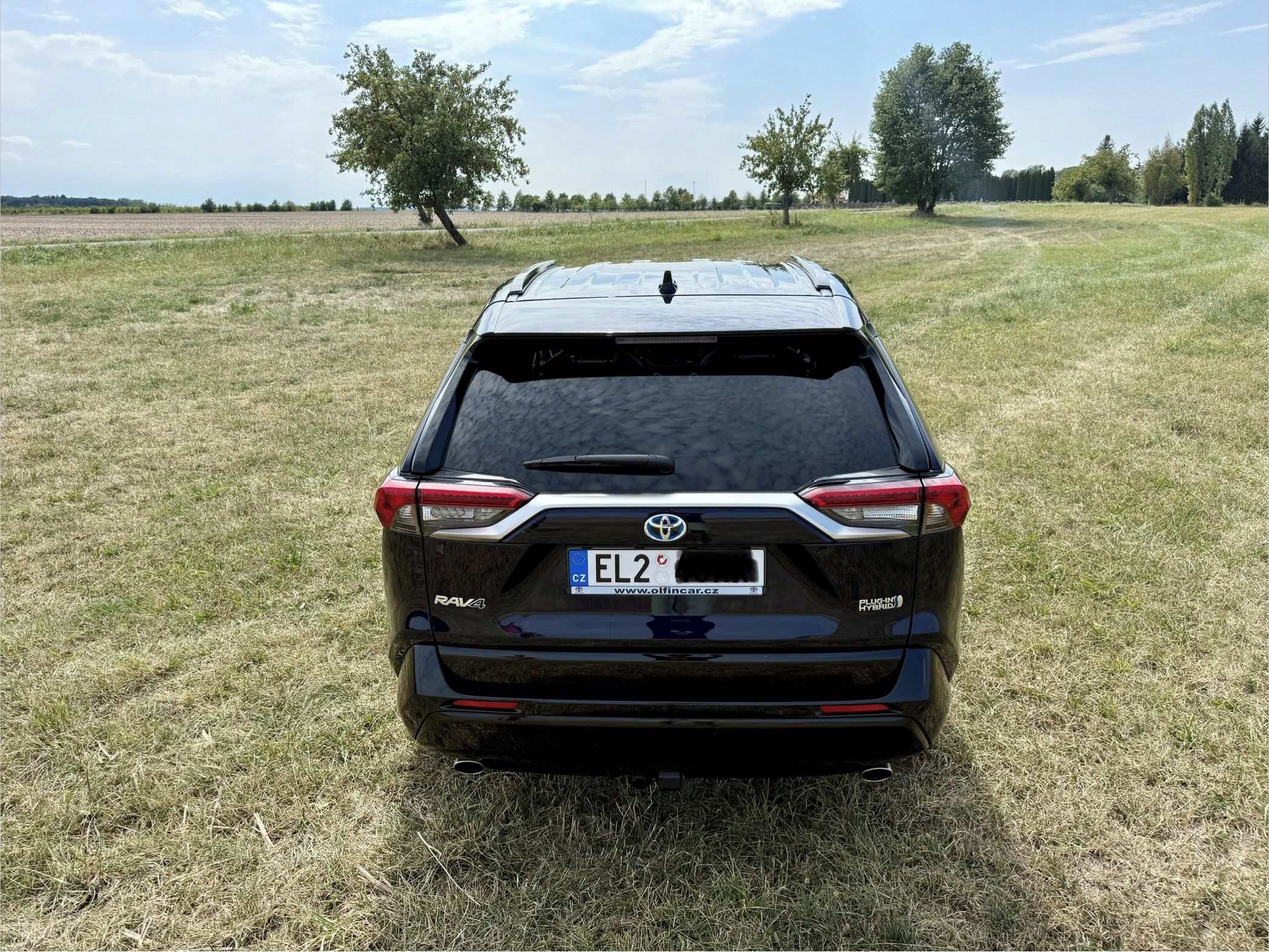 Toyota Rav4, 2.5Plug-in 306k 4x4 SELECTION - fotka 6