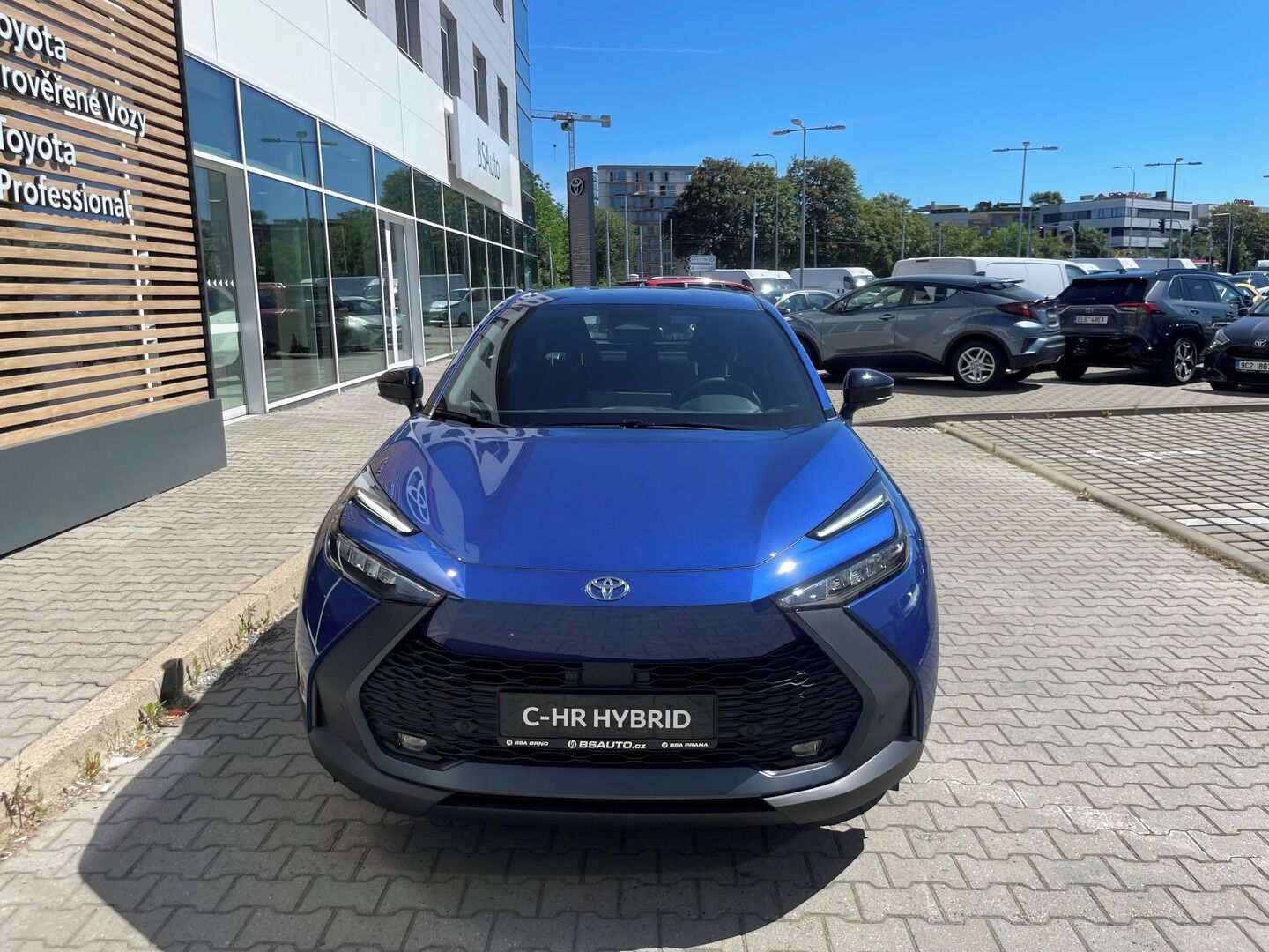 Toyota C-HR, 1,8 Comfort Business - fotka 2