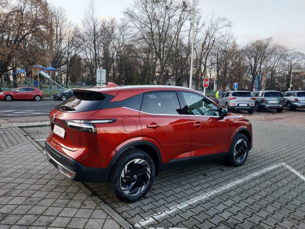 Nissan Qashqai, 1.3T mHEV AT,2WD, SKLADEM - fotka 5