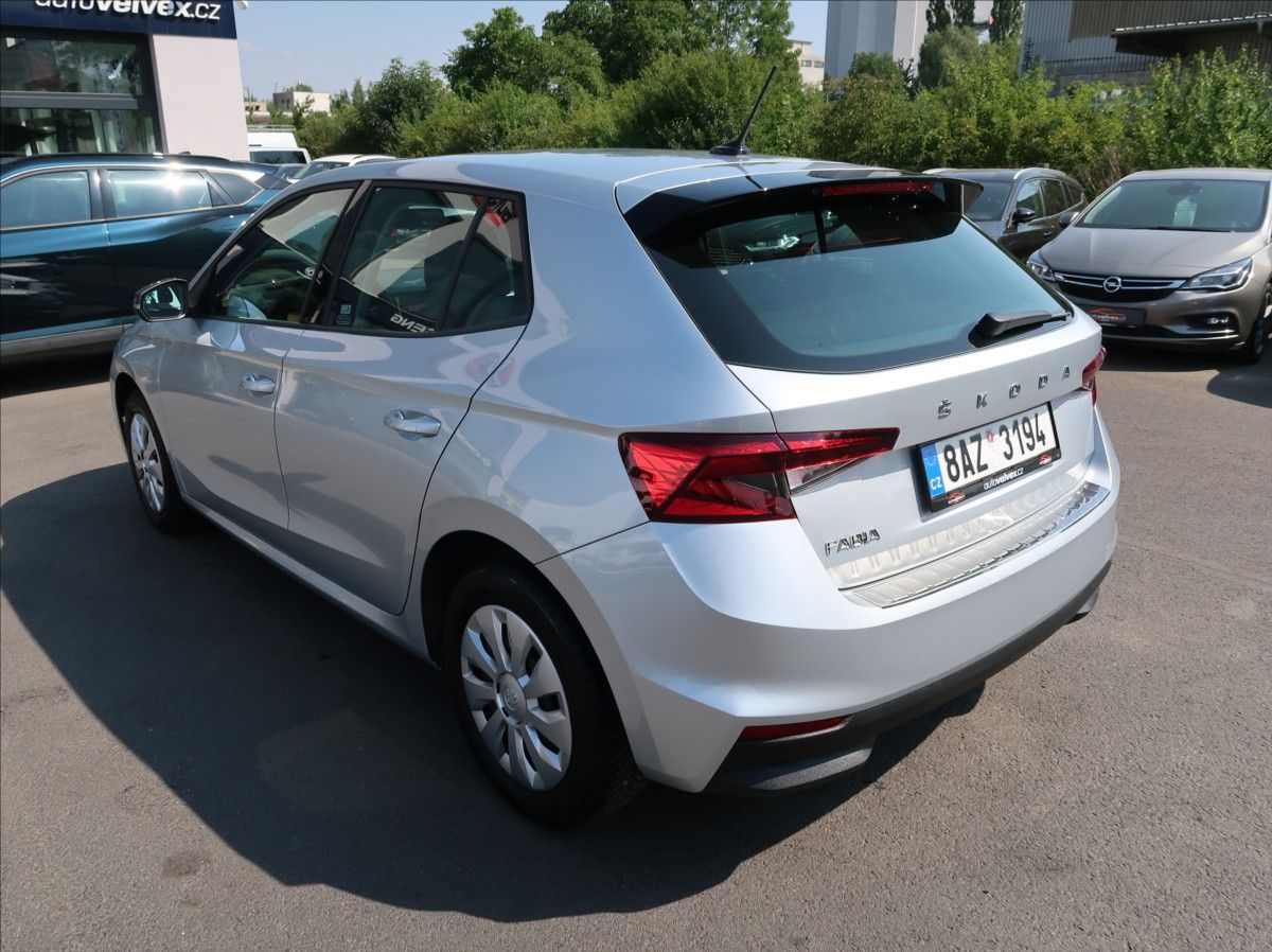 Škoda Fabia, 1,0 TSi,70kW,1majČR,Serv.kn. - fotka 4