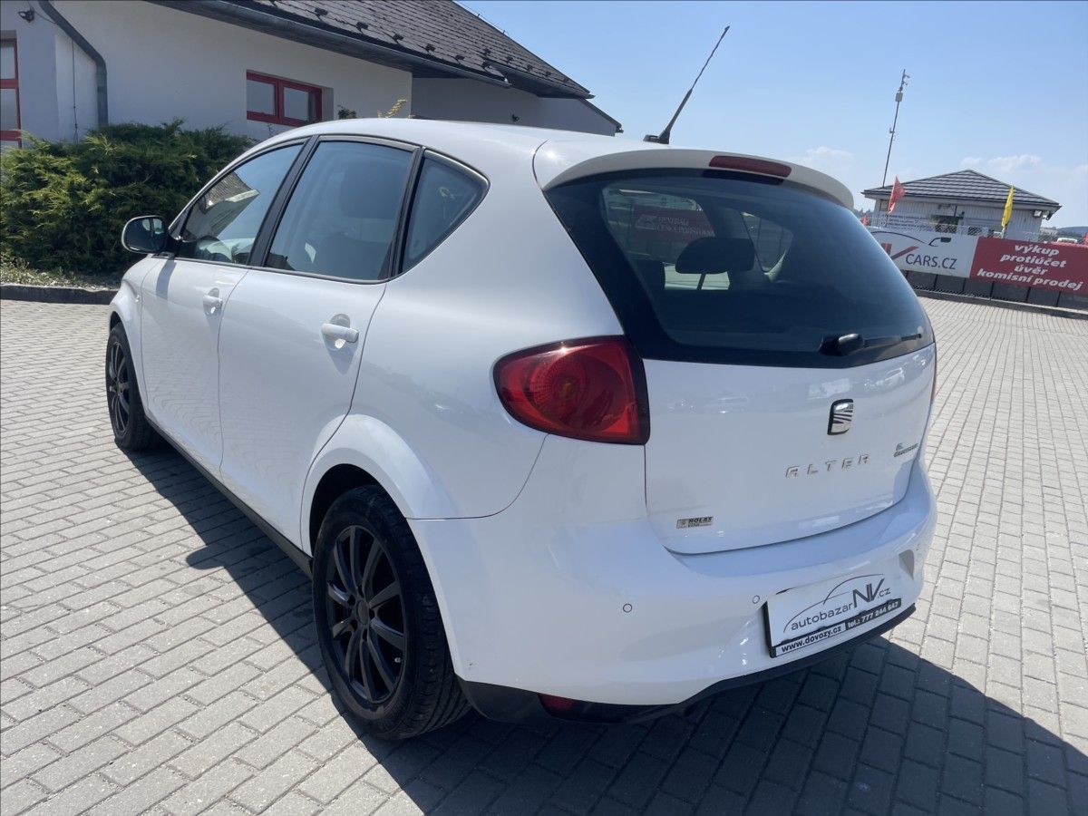 Seat Altea, 1,6 TDi 77kw Klima Xenon GPS - fotka 3