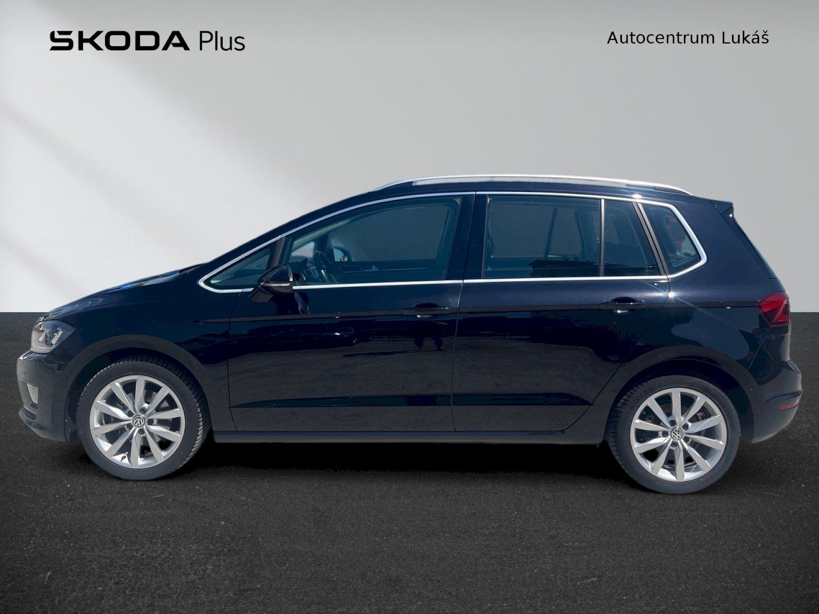 Volkswagen Golf Sportsvan, HIGHLINE 1.4 TSI 92 kW DSG - fotka 3