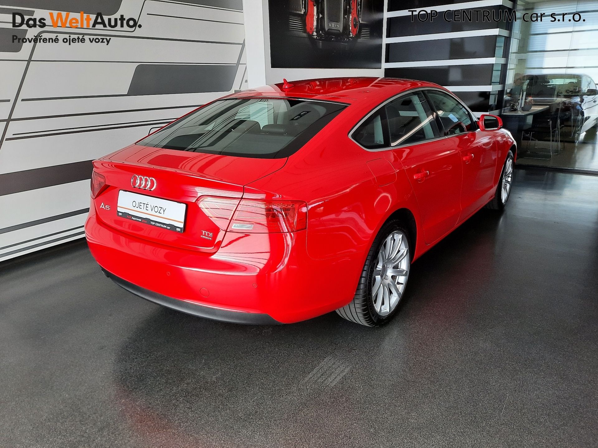 Audi A5, 2.0 TDI quattro (130kW/177k) - fotka 2