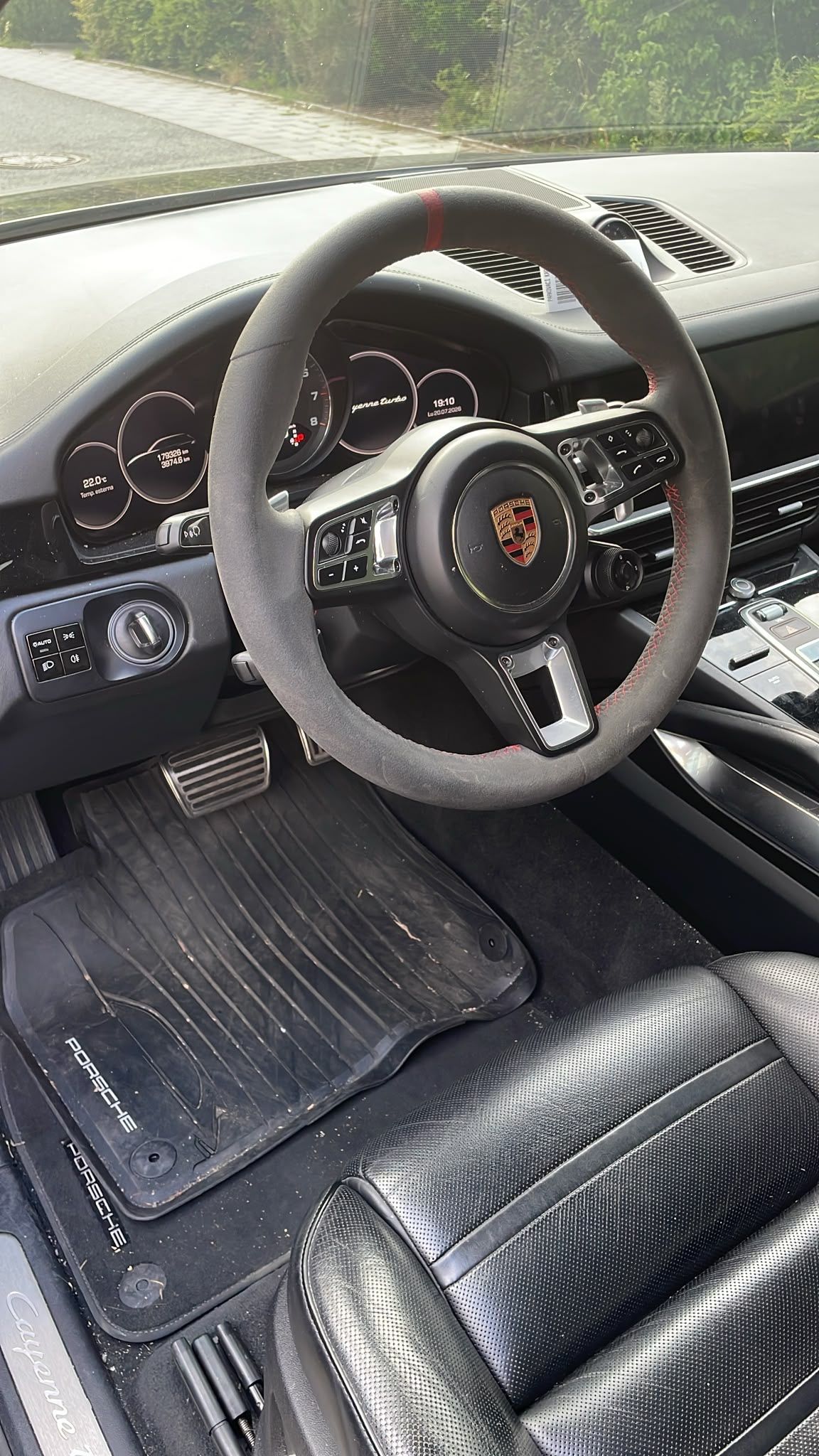 Porsche Cayenne, Cayenne Turbo - fotka 4