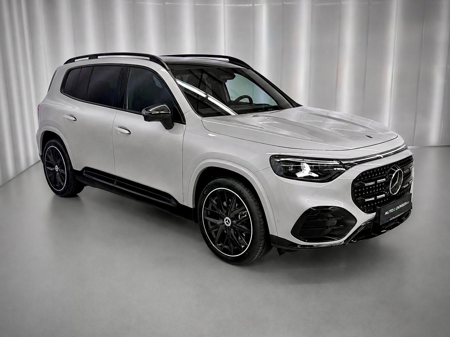 Mercedes-Benz GLB, 8G-eDCT 4MATIC AMG, PANORAMA, - fotka 3