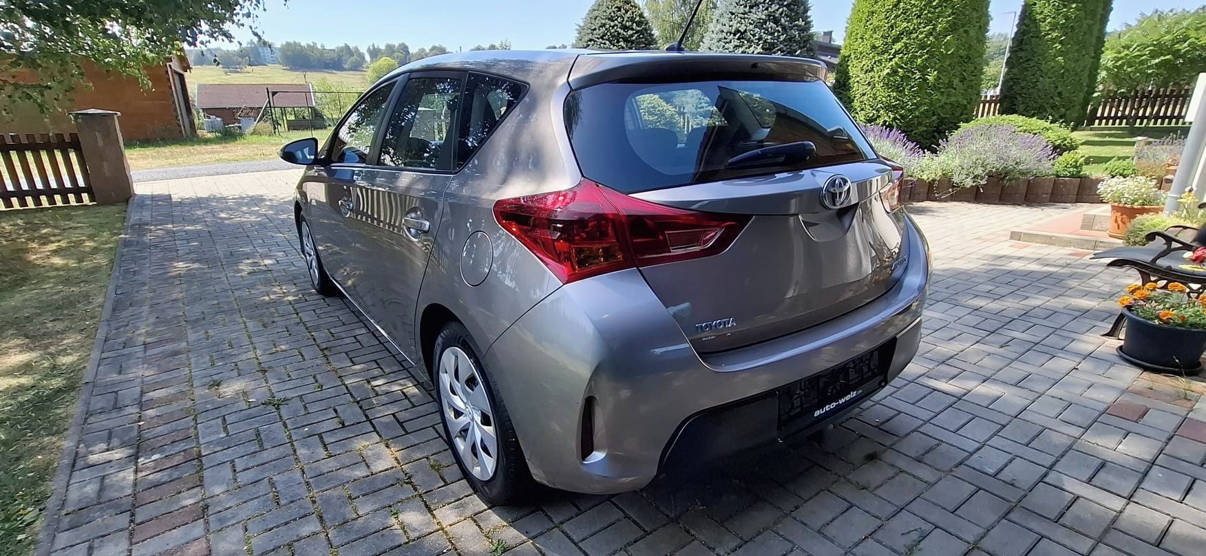 Toyota Auris, 1, 3vvti, 2013, 68000km - fotka 6