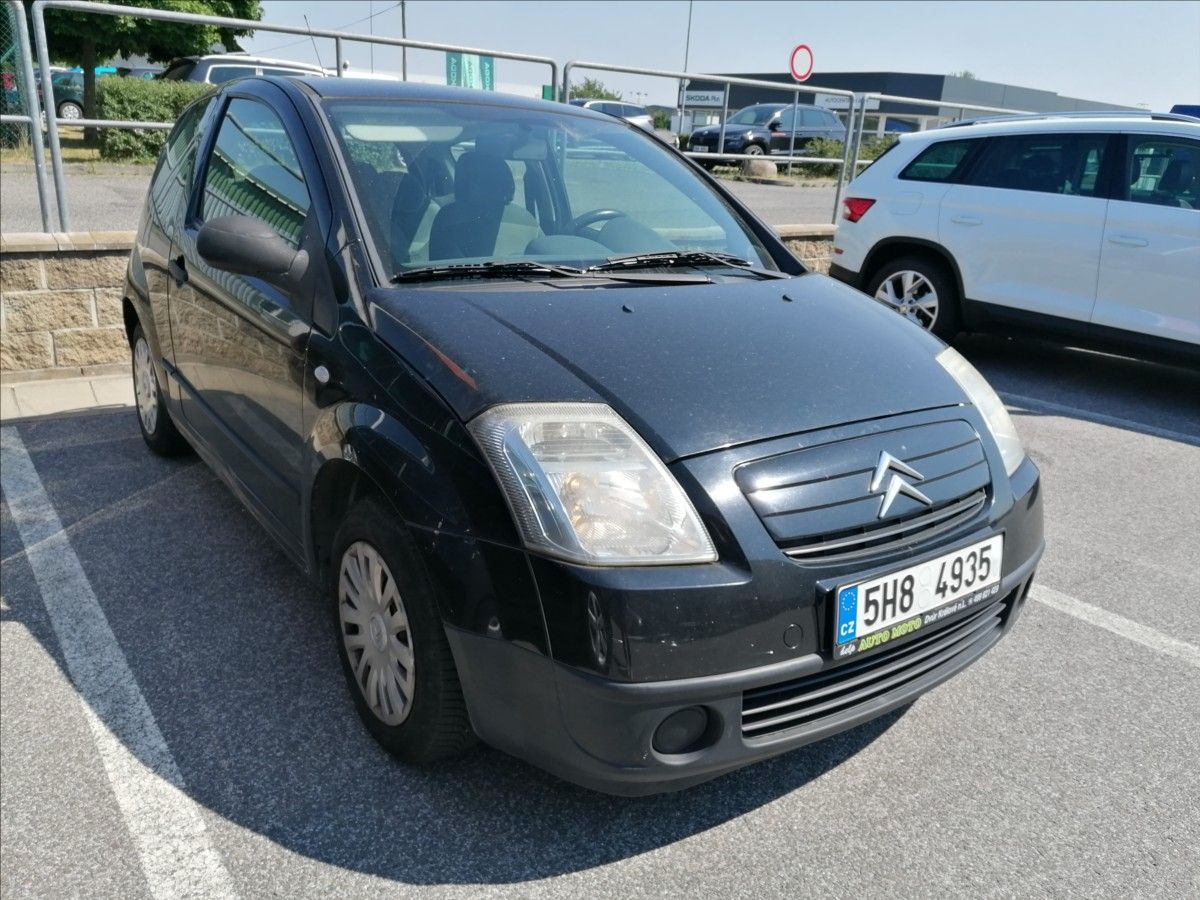 Citroën C2, 1,1 i 44kW - fotka 2