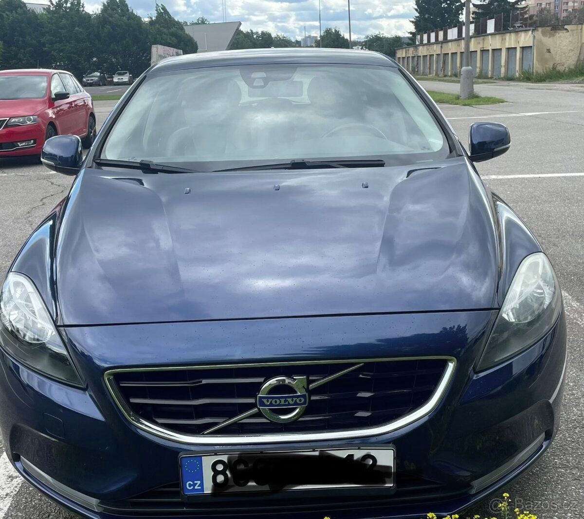 Volvo V40, VOLVO V 40 1,6 D - fotka 2