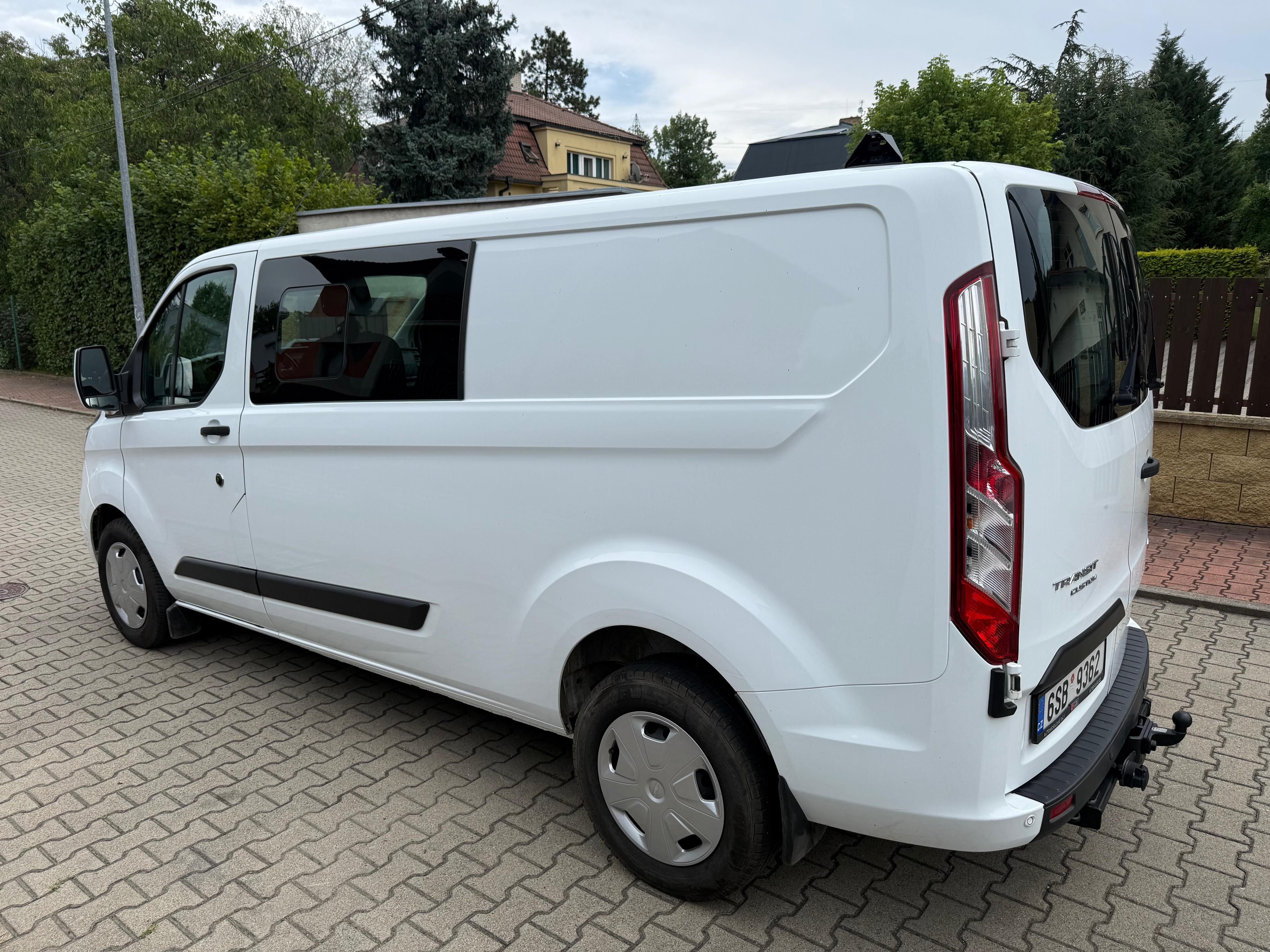 Ford Transit Custom, 2.0TDCi 96kw/6mist/L2H1/DPH - fotka 2