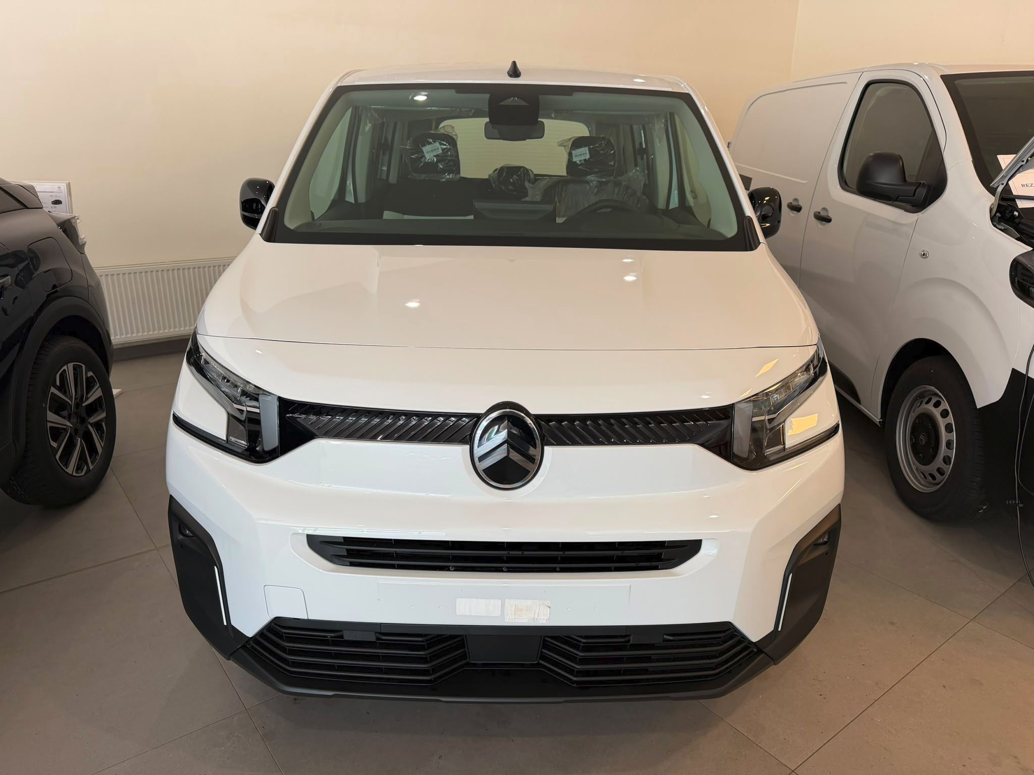 Citroën Berlingo, PLUS Diesel 100k Manual - fotka 2