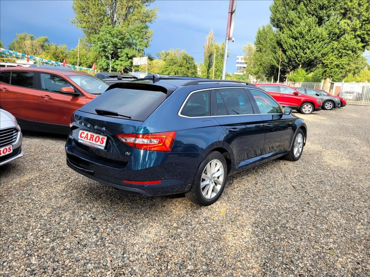 Škoda Superb, 1,4 TSI,PHEV,DSG,LED,NAVI,VÝHŘ - fotka 6