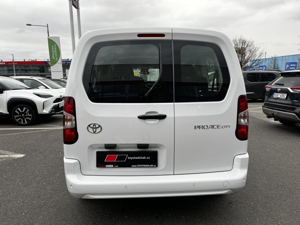Toyota Proace City Verso, 1.5D MT Business ODBĚR 11/2026 - fotka 5