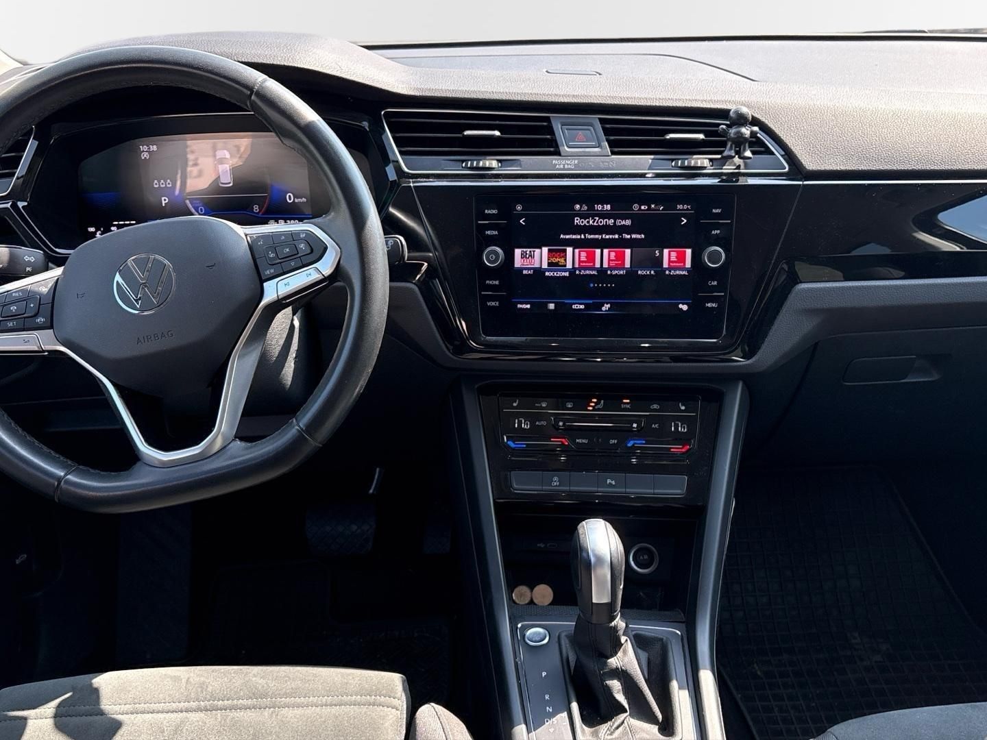 Volkswagen Touran, 1.5 TSI 110 kw REZERVACE - fotka 5