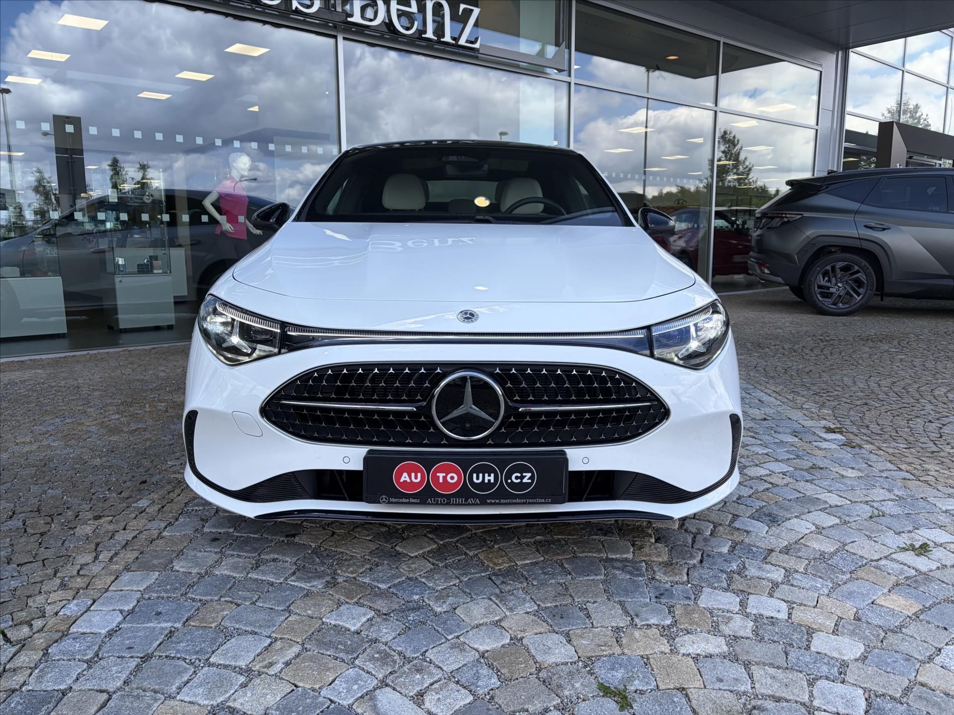 Mercedes-Benz CLA, CLA 200 Progressive Premium - fotka 3