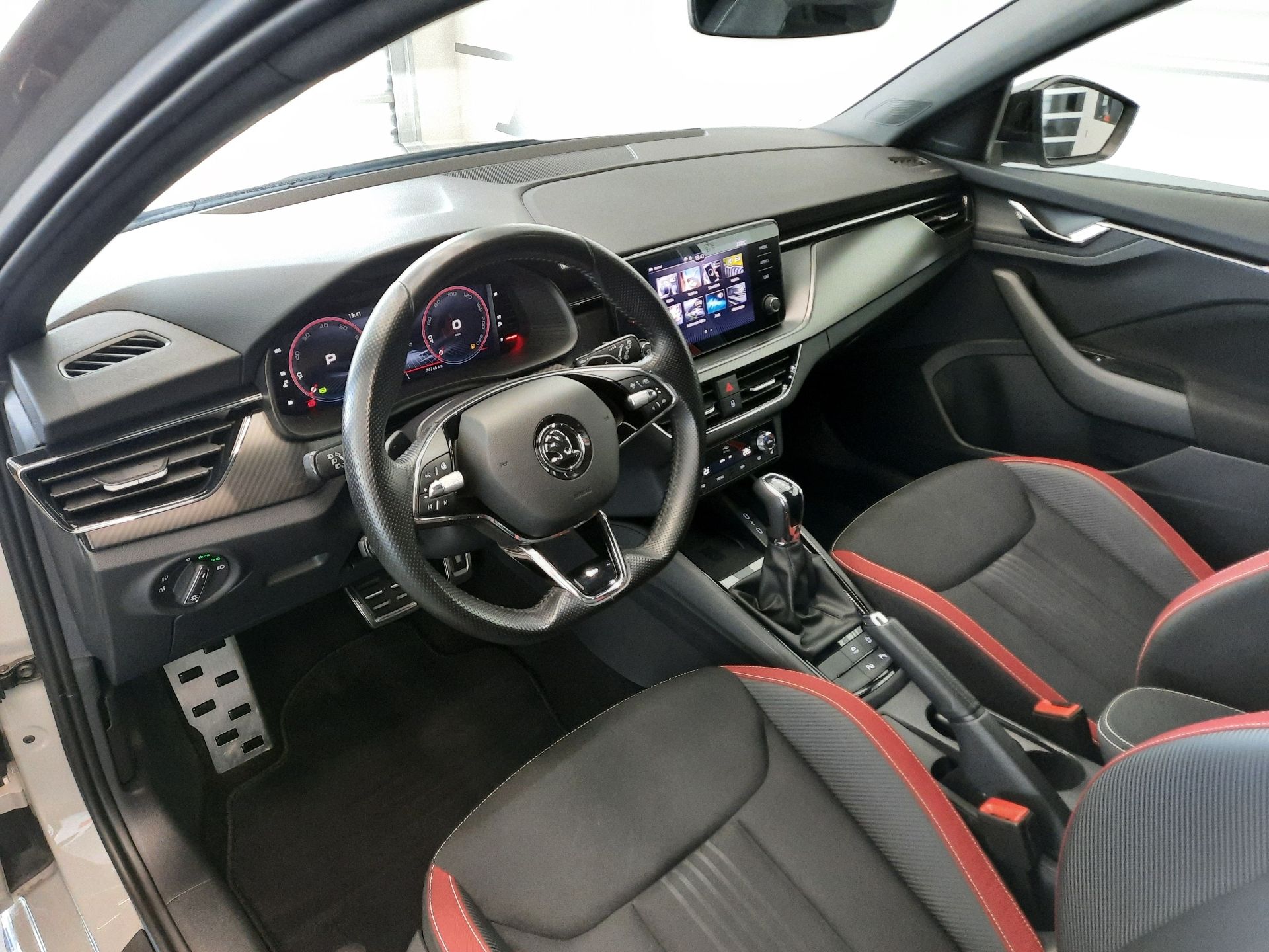 Škoda Scala, Monte Carlo 1.5 TSI (110kW/150 - fotka 6