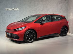 Cupra Born, 150kW LED Kamera Tepelko