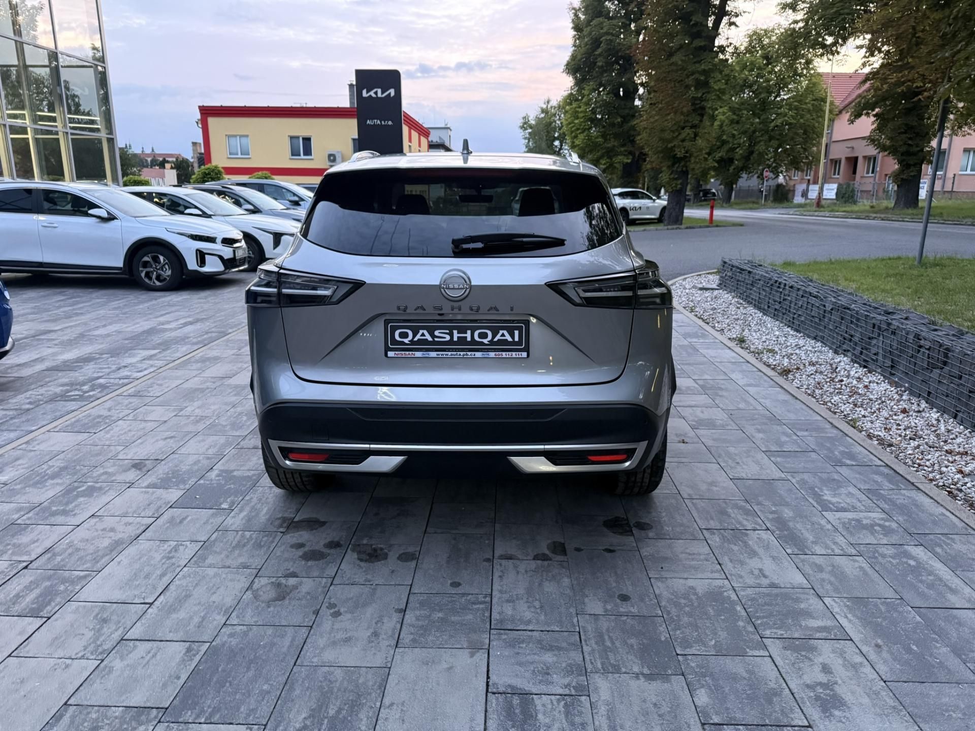 Nissan Qashqai, 1,3 116kW Smart Edition - fotka 6