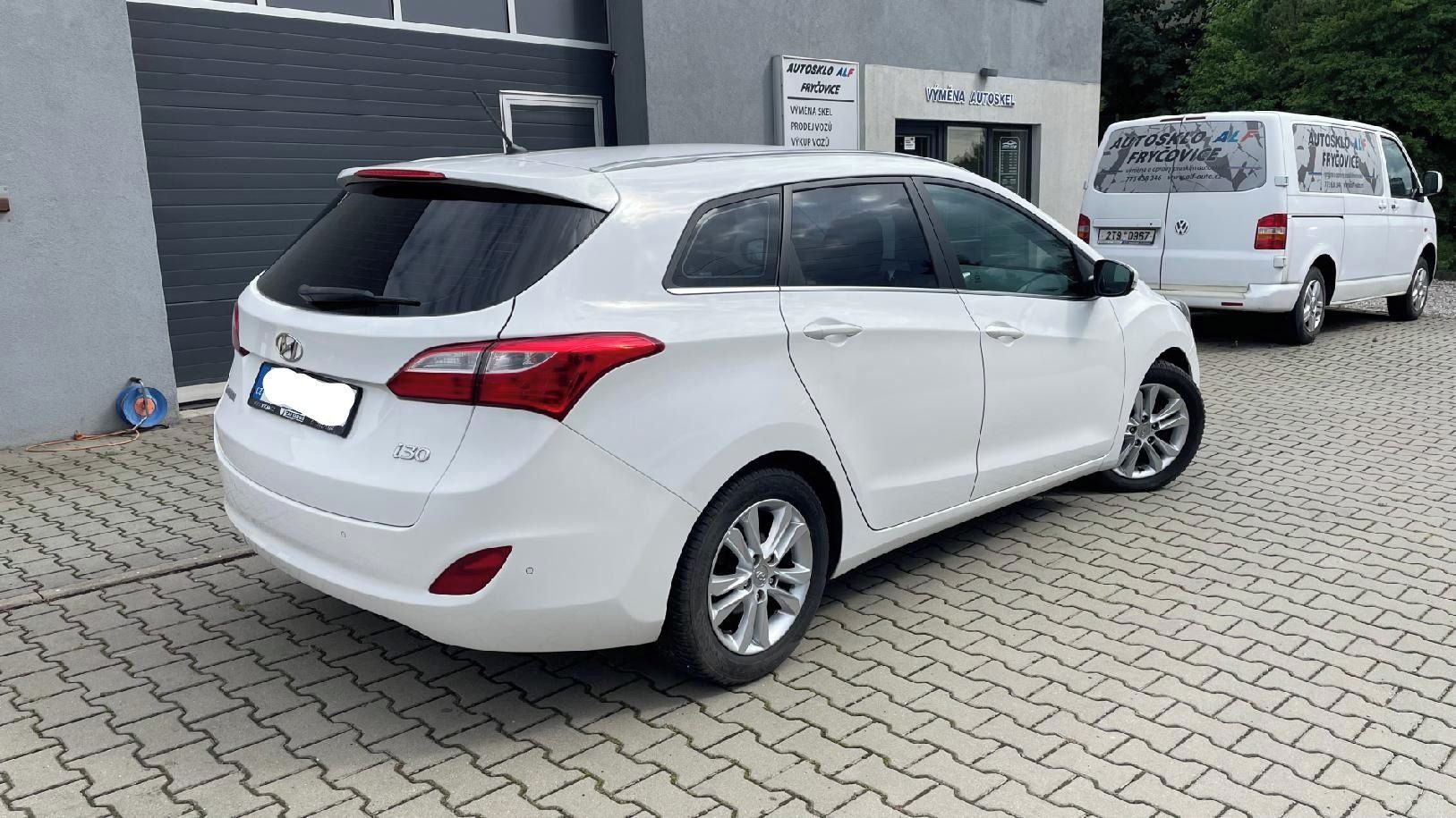 Hyundai i30, 1.4i CVVT - fotka 3