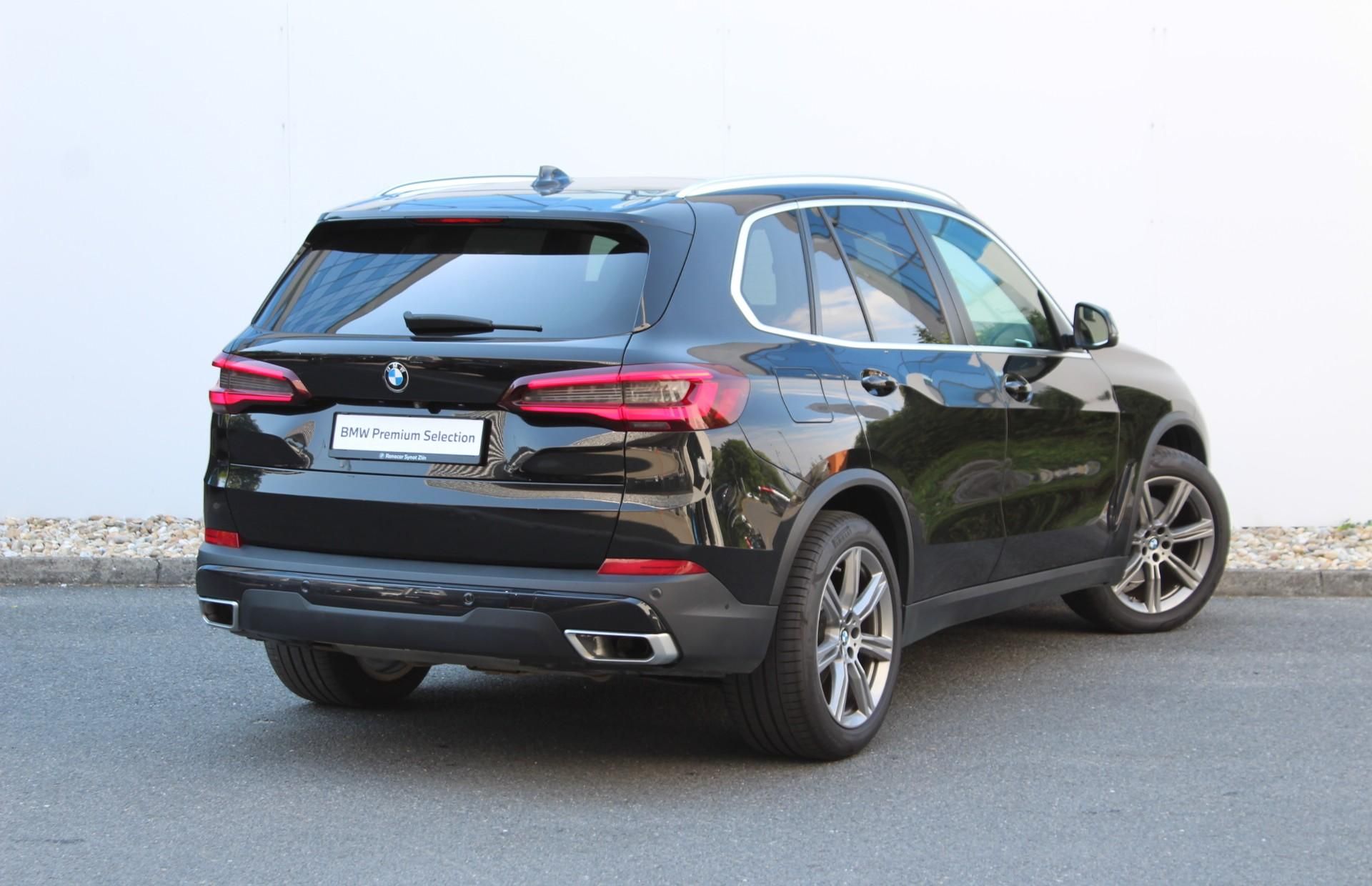 BMW X5, xDrive30d - fotka 2