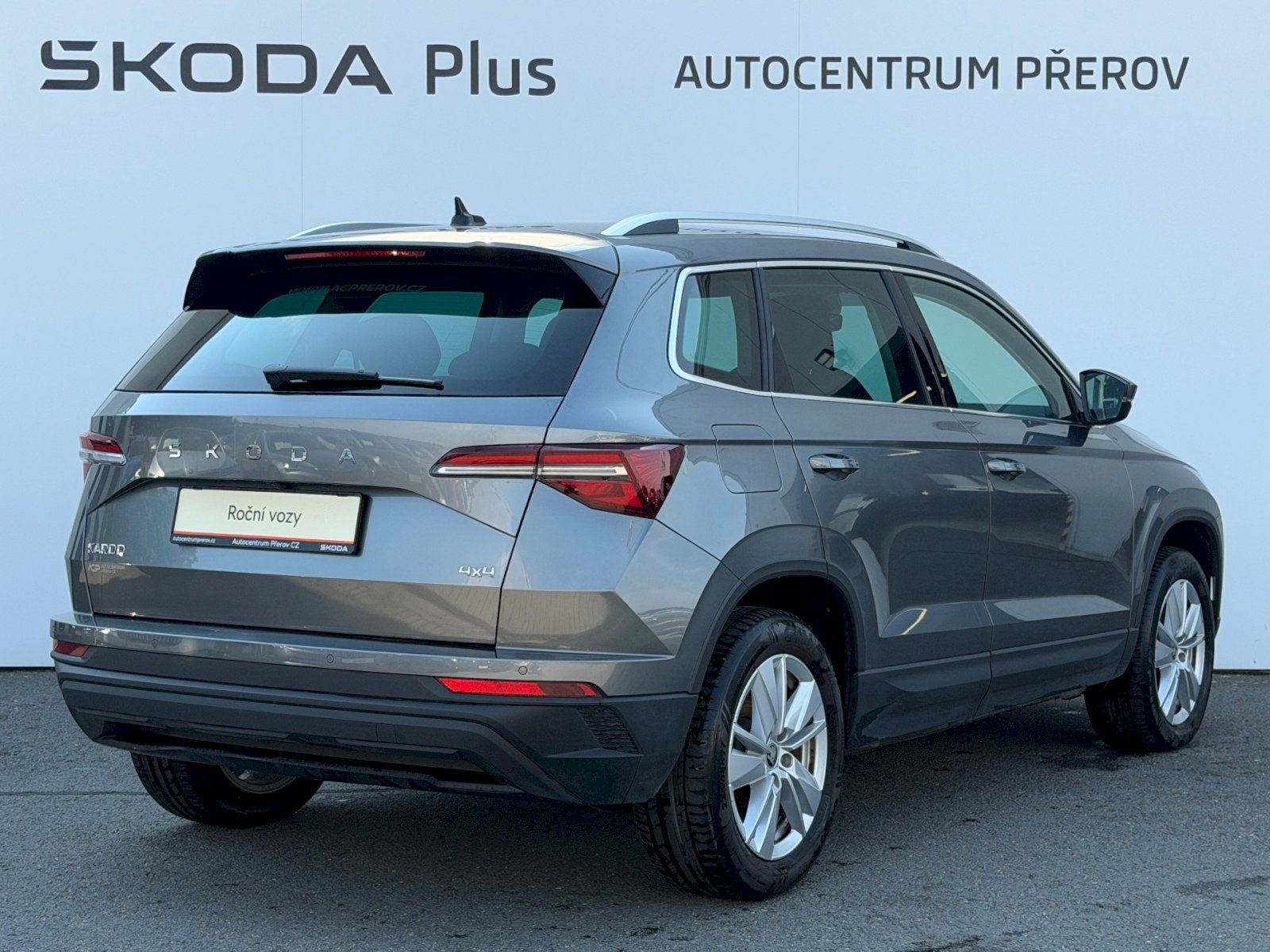 Škoda Karoq, 2.0 TDI 110kW 4x4 DSG Top Sele - fotka 2