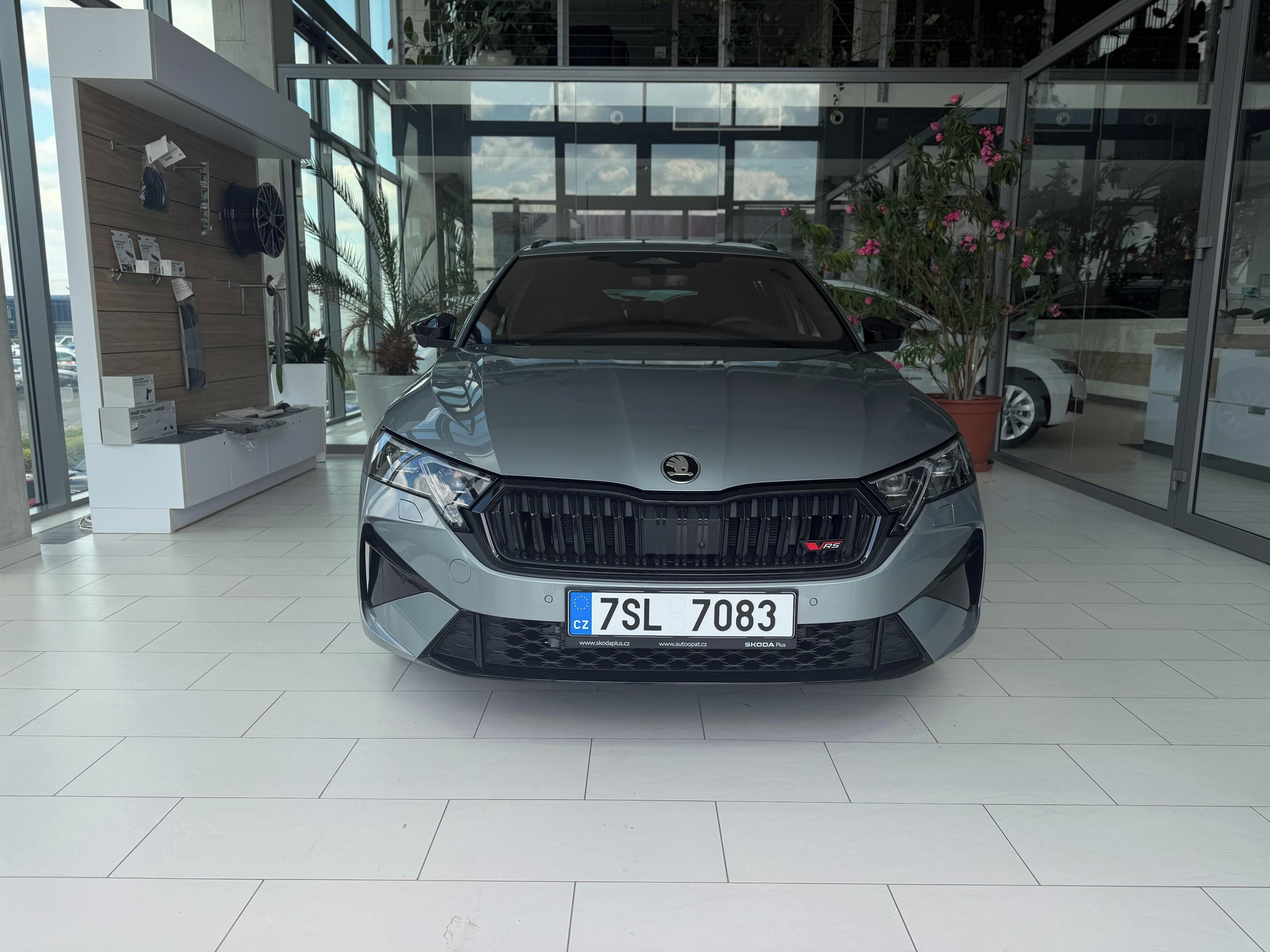 Škoda Octavia, RS 2,0 TSI 195 kW