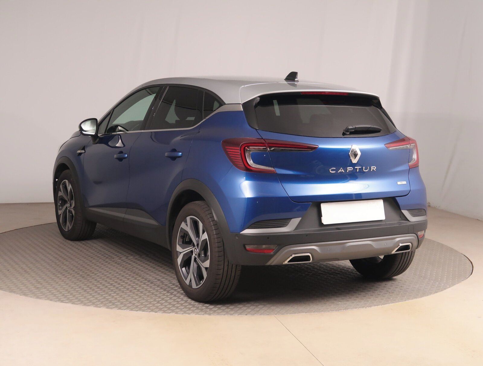 Renault Captur, 1.3 TCe, R.S. Line, Automat - fotka 4