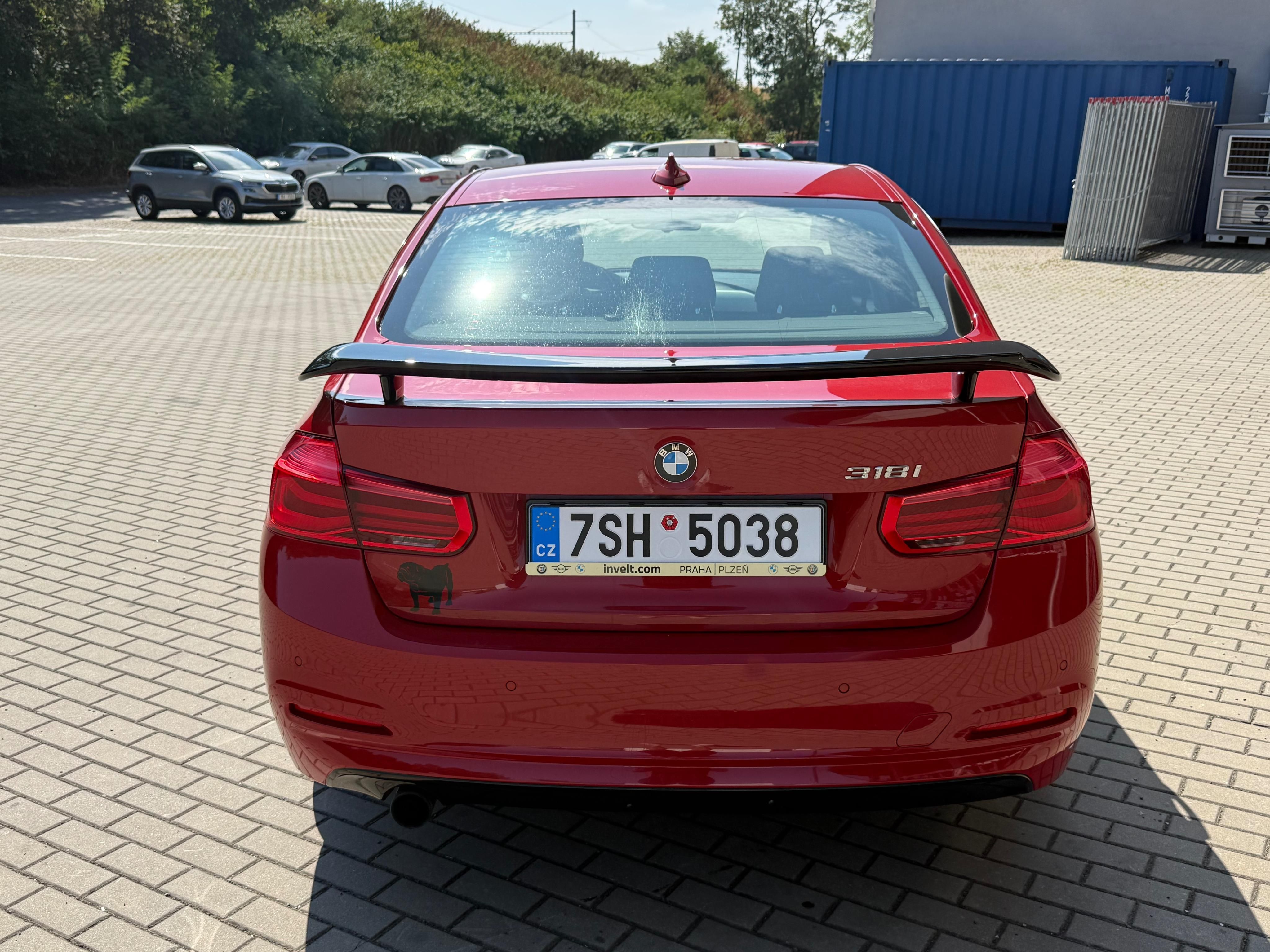 BMW Řada 3, 318i, 100kw Původ ČR Automat - fotka 4
