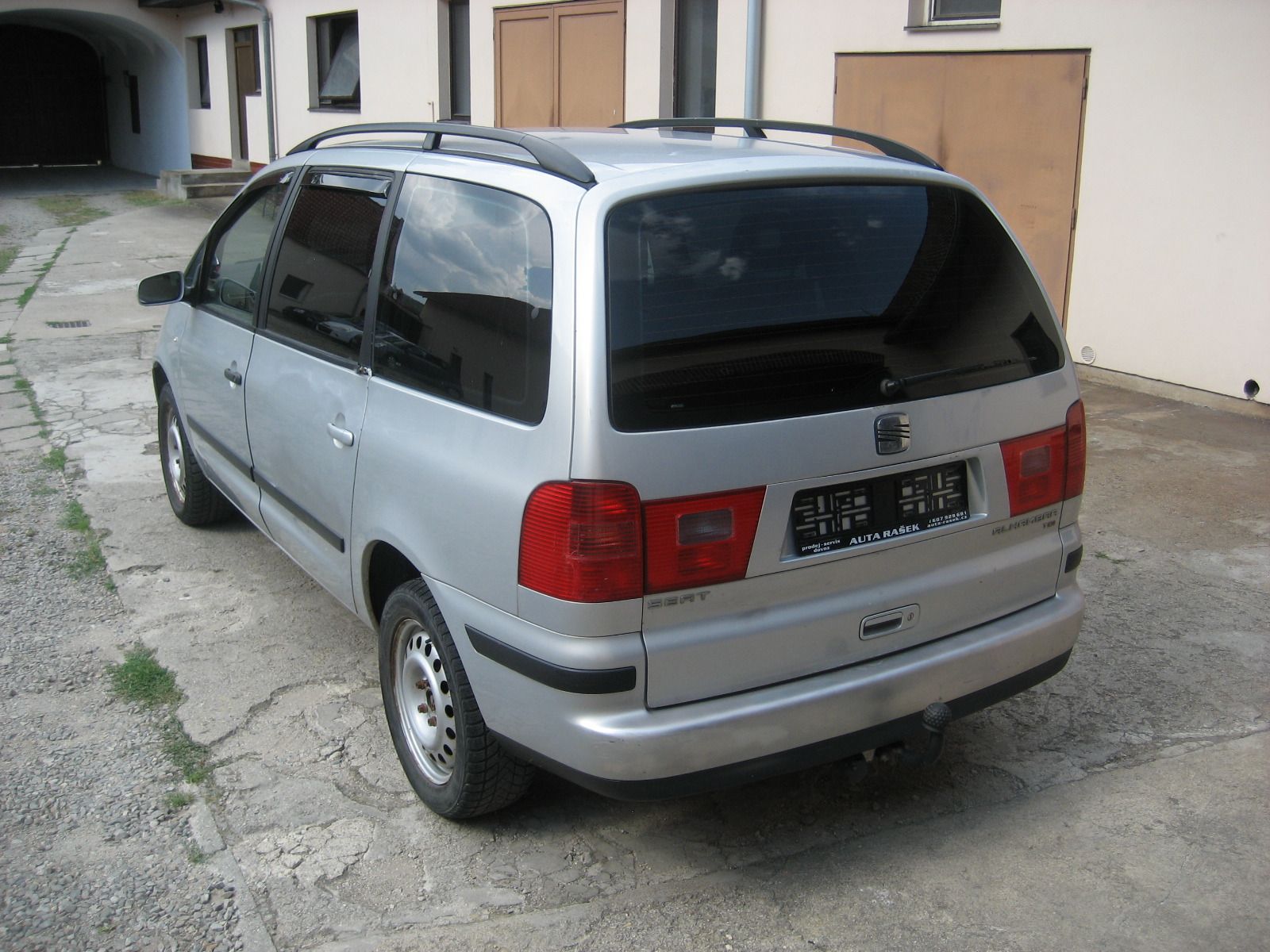 Seat Alhambra, 1.9 TDI - fotka 4