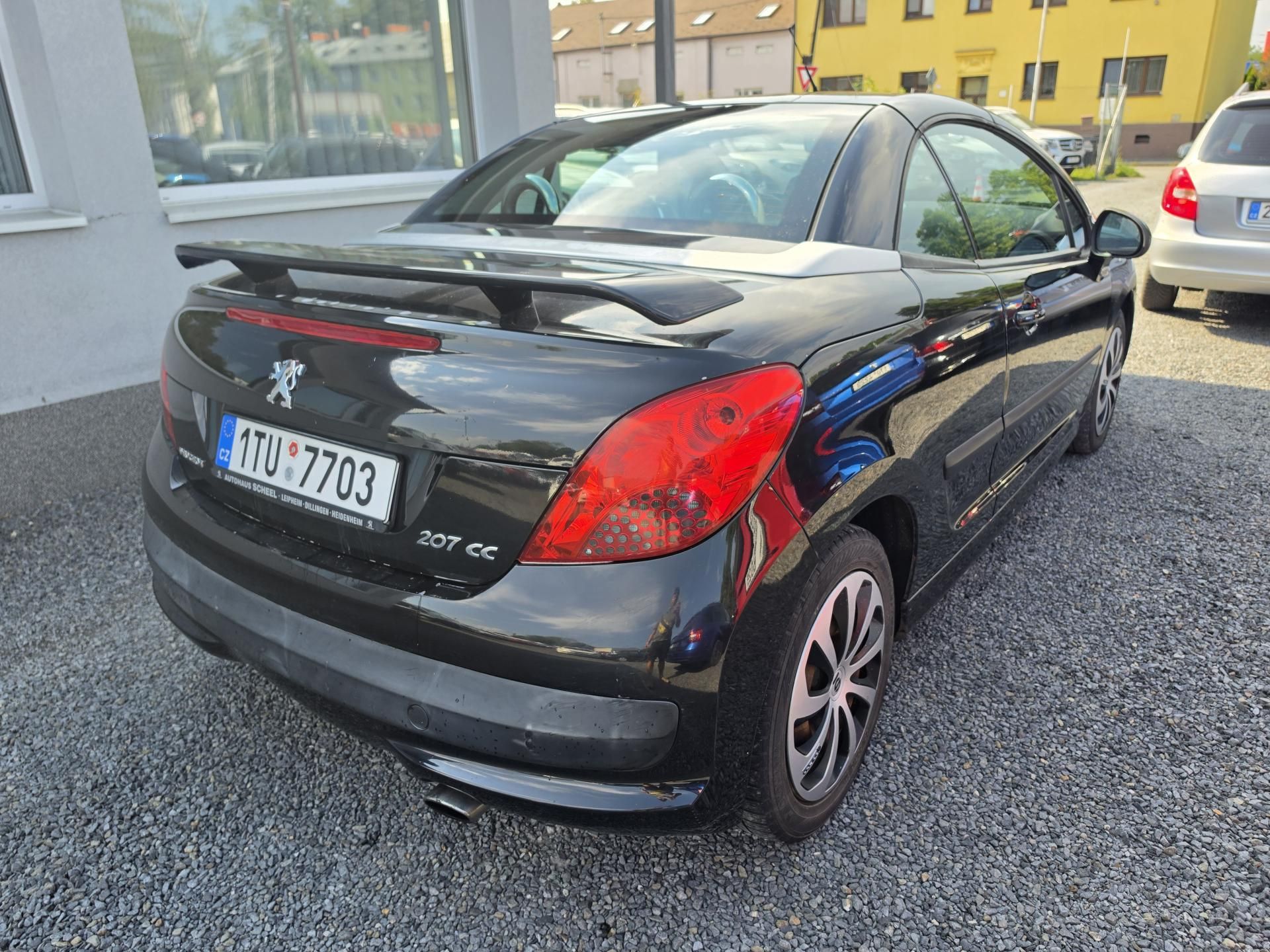 Peugeot 207, 1.6 i Kabriolet - fotka 5