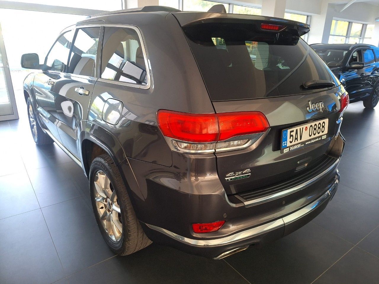 Jeep Grand Cherokee, JEEP 3,0 V6 SUMMIT - fotka 3