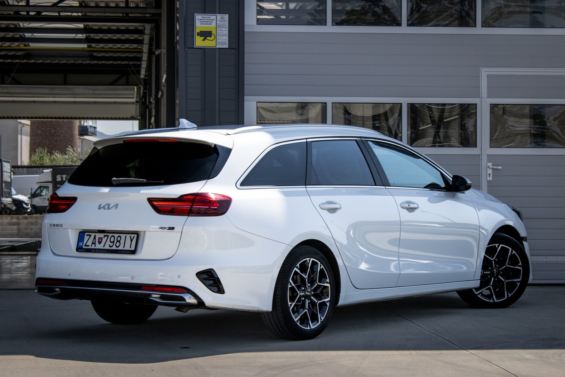 Kia Cee´d - fotka 5