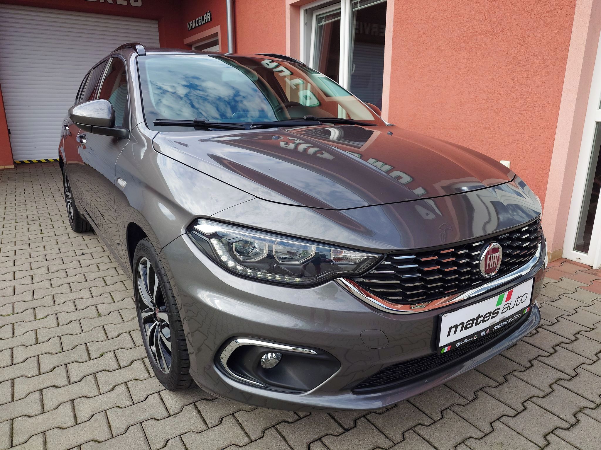 Fiat Tipo, 1.4 Turbo  88kw Lounge - fotka 5