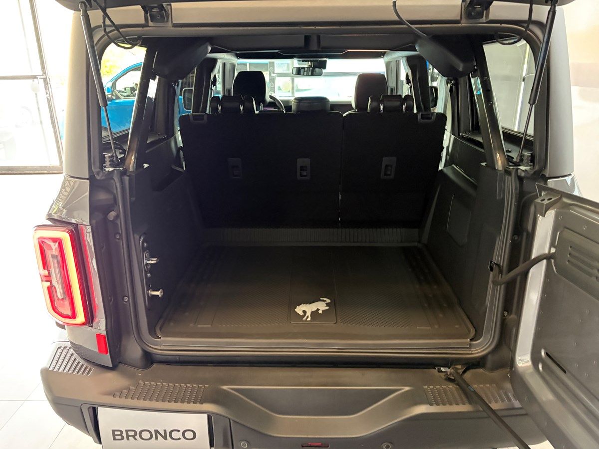 Ford Bronco, Badlands, 2.7 EcoBoost V6 Twin - fotka 6