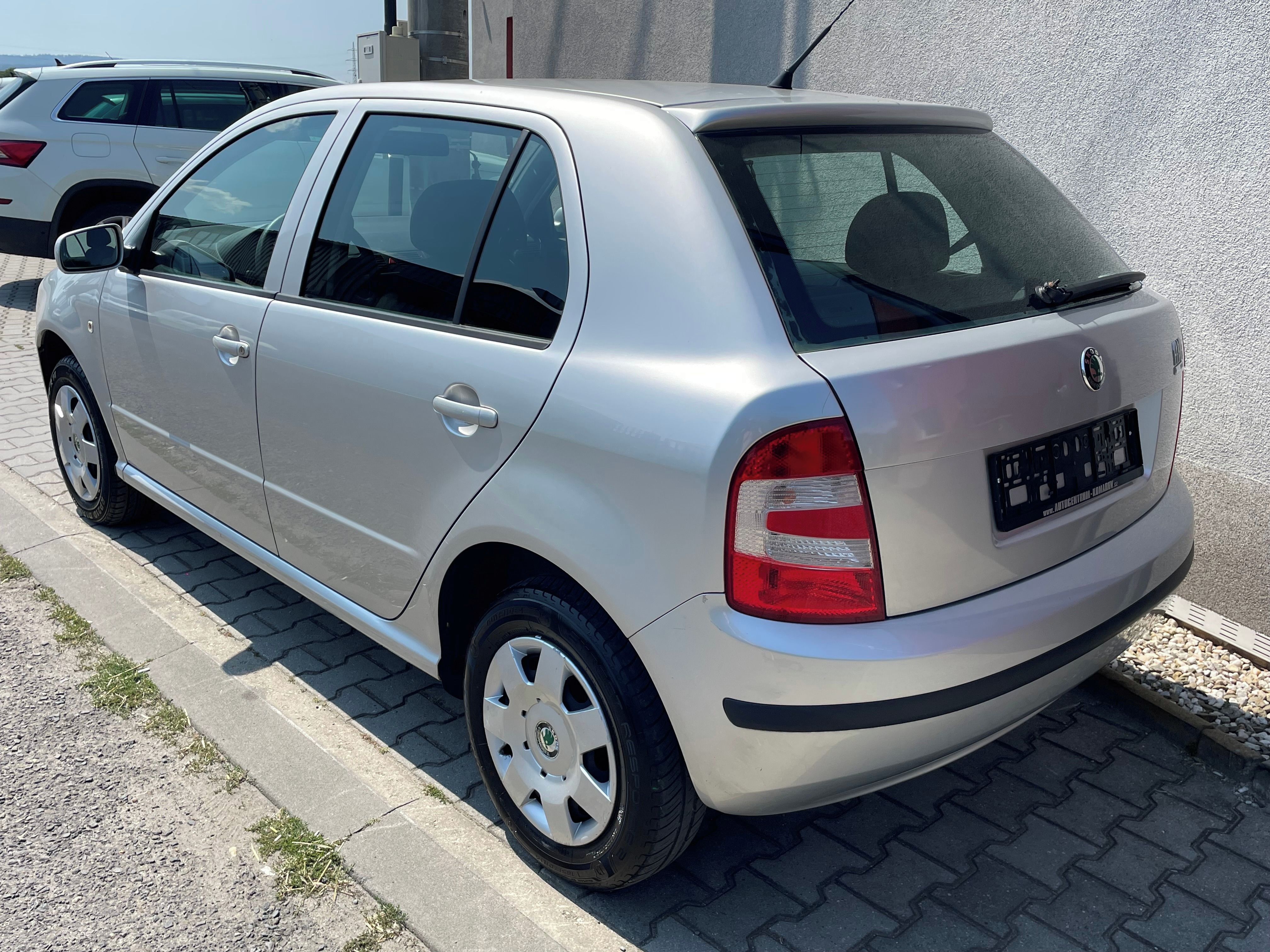 Škoda Fabia, 1.4 16v 55kW Serv.kniha - fotka 3