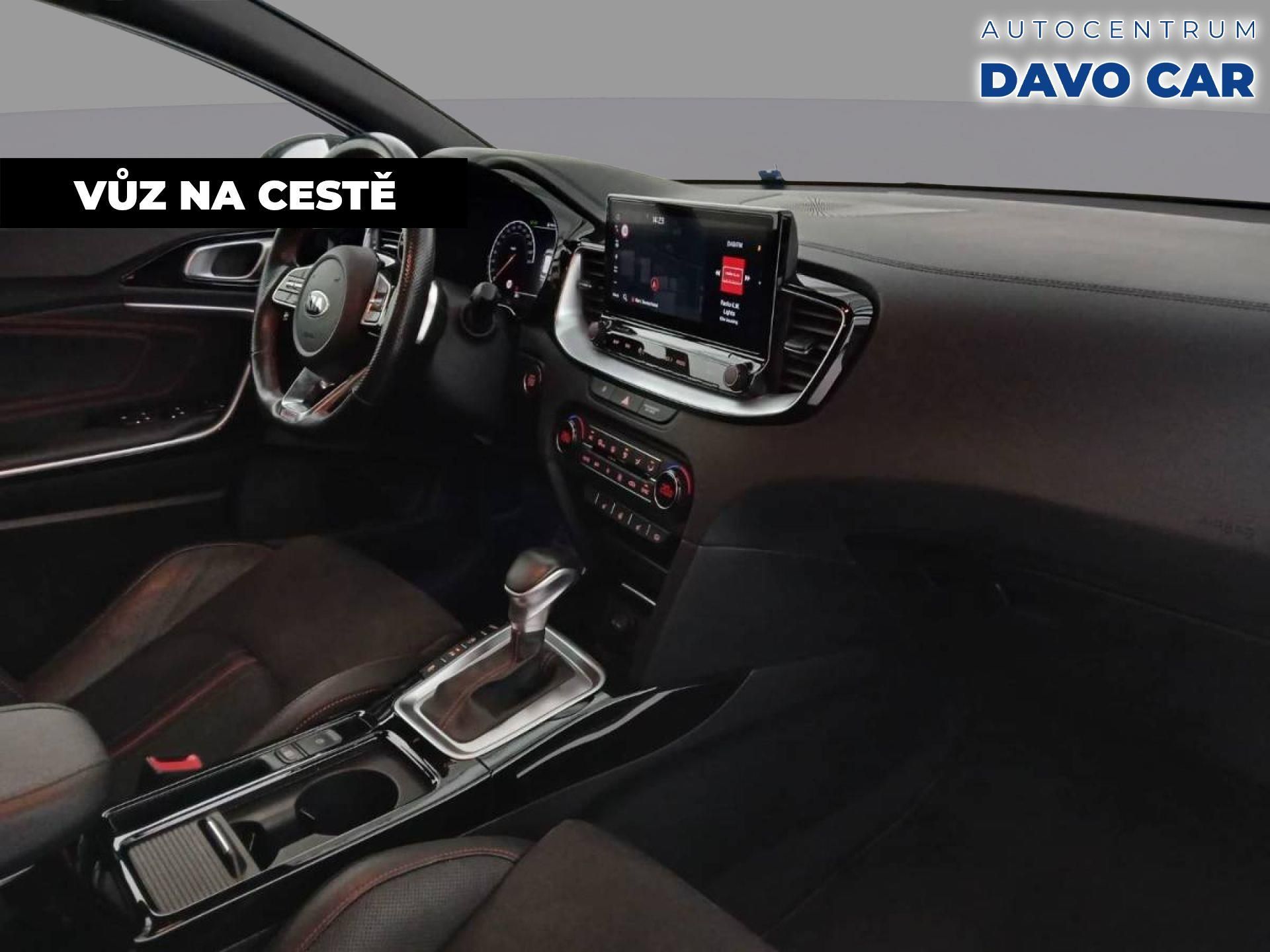 Kia Cee´d, 1,6 TGDI 150kW GT LED 1.Maj. - fotka 3