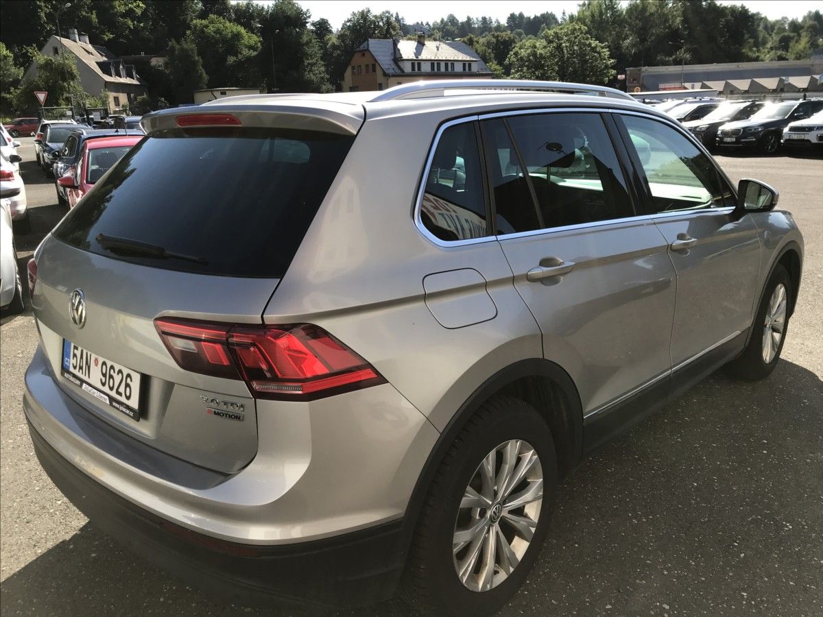 Volkswagen Tiguan, 2,0 TDi 4x4 110kW - fotka 4