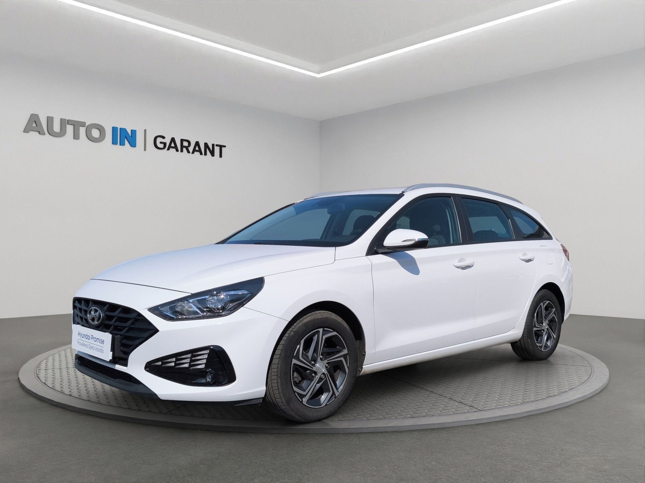 Hyundai i30, COMFORT 1.5i 81kW, ČR, 1. Maj.