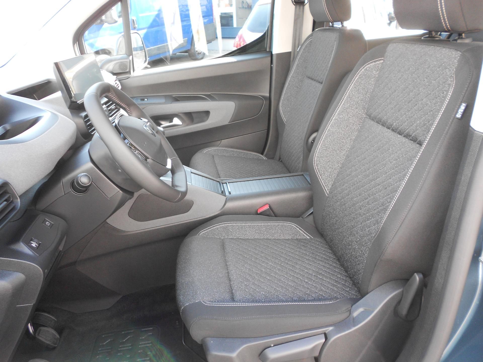 Peugeot Rifter, LONG ALLURE HDi 130 MAN 7míst - fotka 6