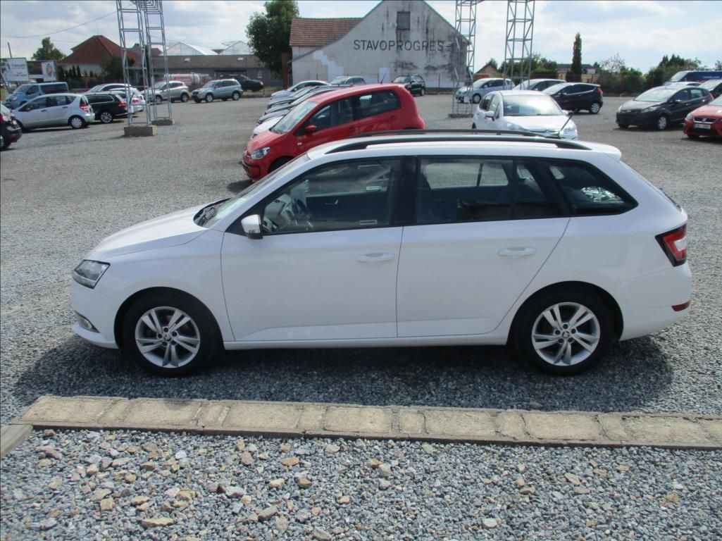 Škoda Fabia, 1,0 TSI, servis,DPH,1.maj,CZ, - fotka 4