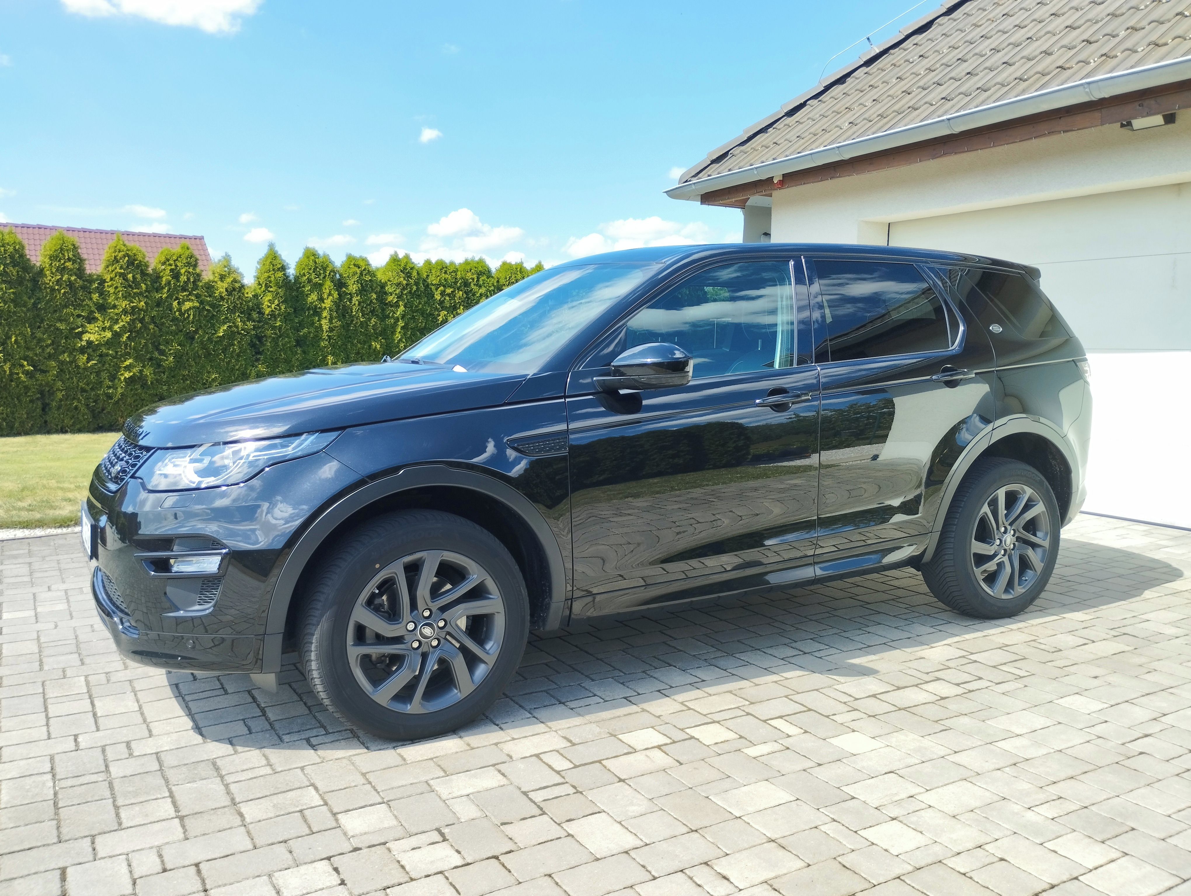 Land Rover Discovery Sport, 2.0 D 4WD R-DYNAMIC - fotka 3