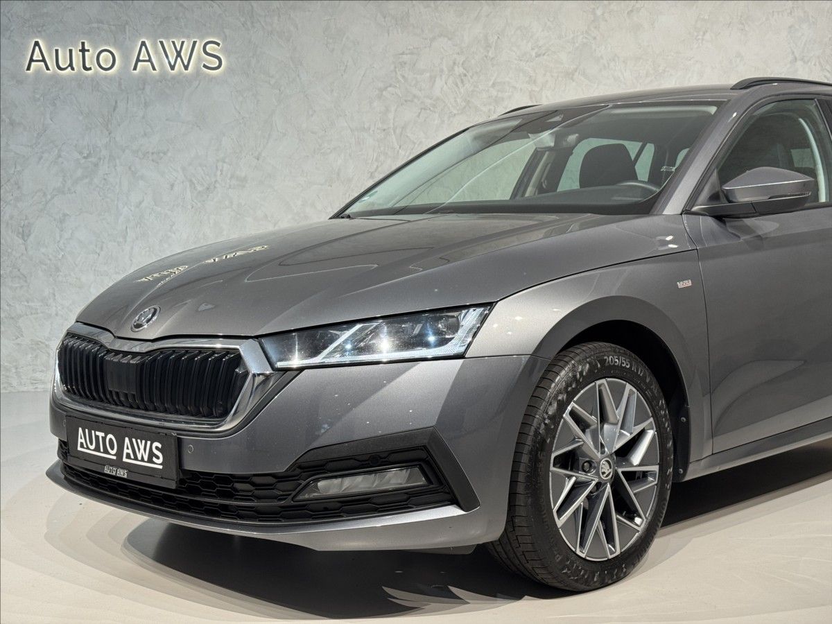 Škoda Octavia, 2,0 TDi  DSG Tour Virtual LED - fotka 4