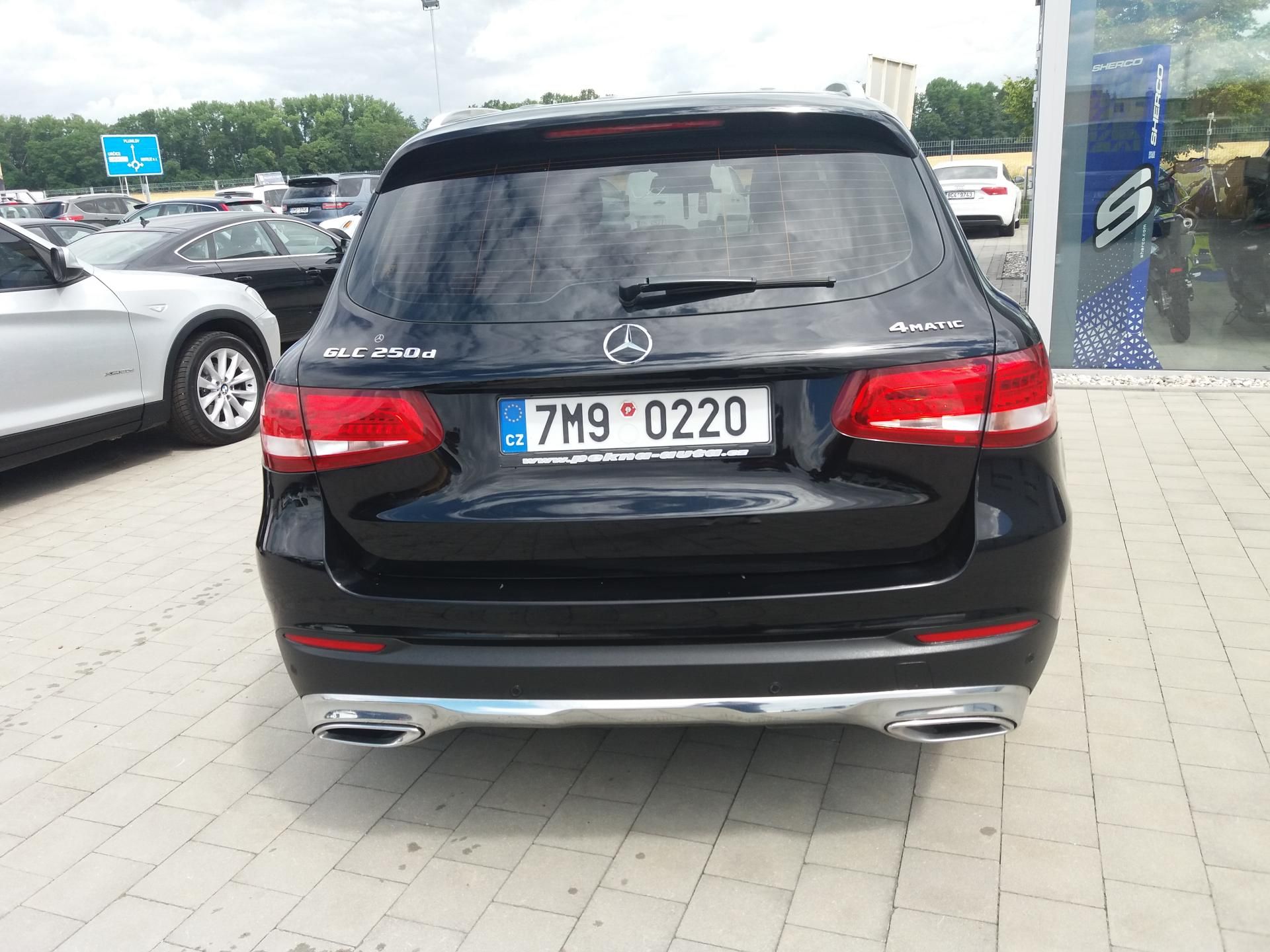Mercedes-Benz GLC, 2.2CDi,4x4,NAVI,KŮŽE,PANORAMA! - fotka 5