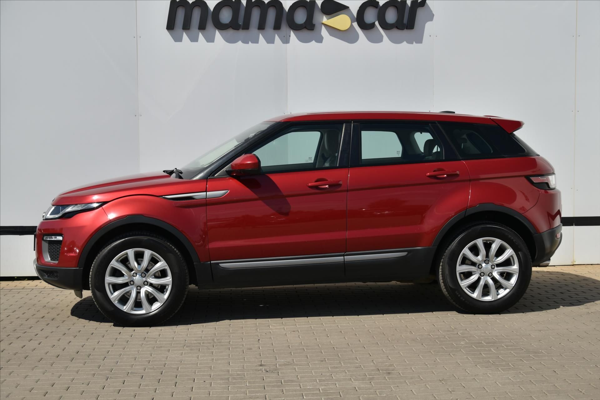 Land Rover Range Rover Evoque, 2.0D 110kW 4x4 SERVIS.KNIHA ČR - fotka 4