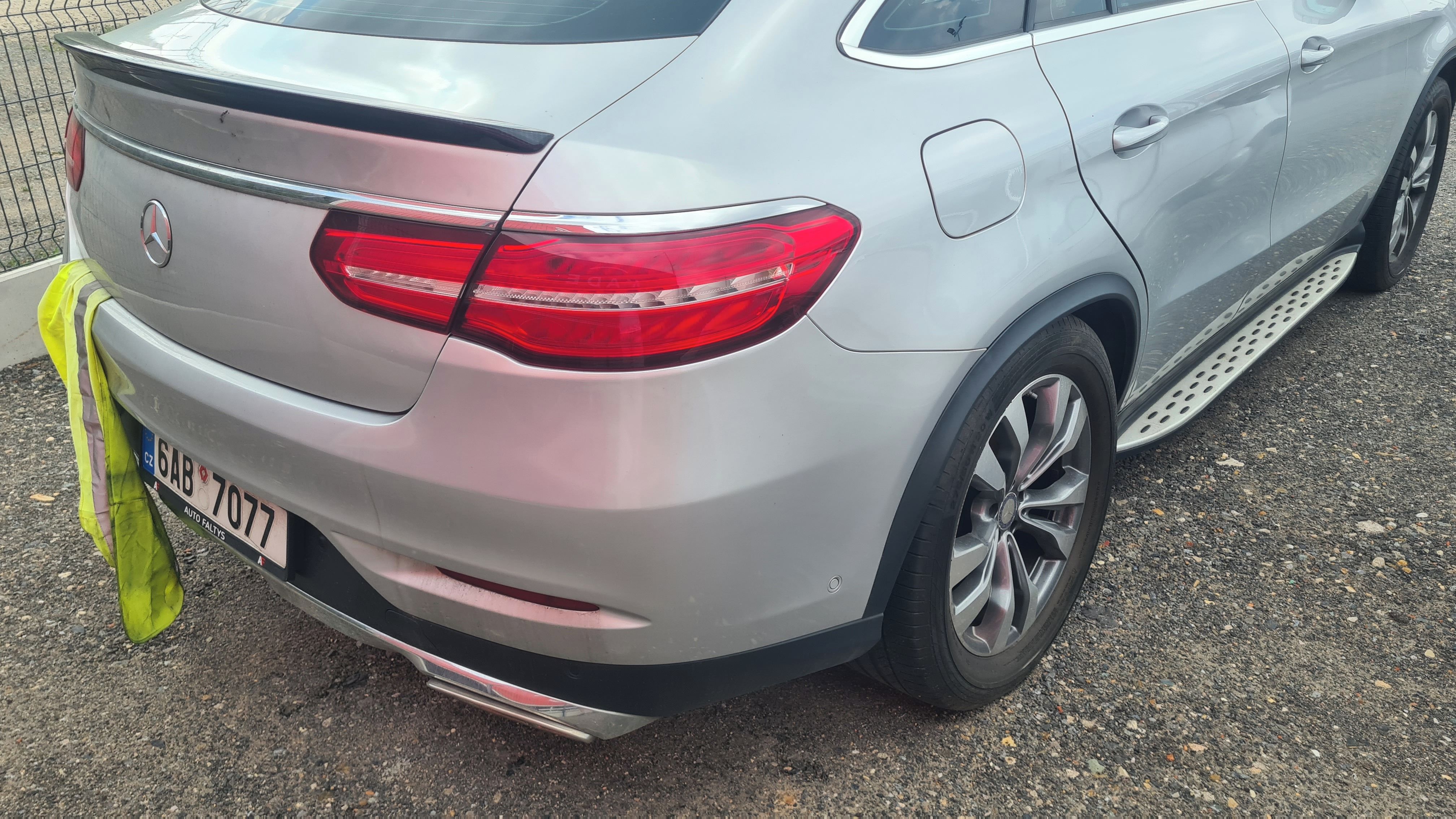Mercedes-Benz GLE - fotka 4