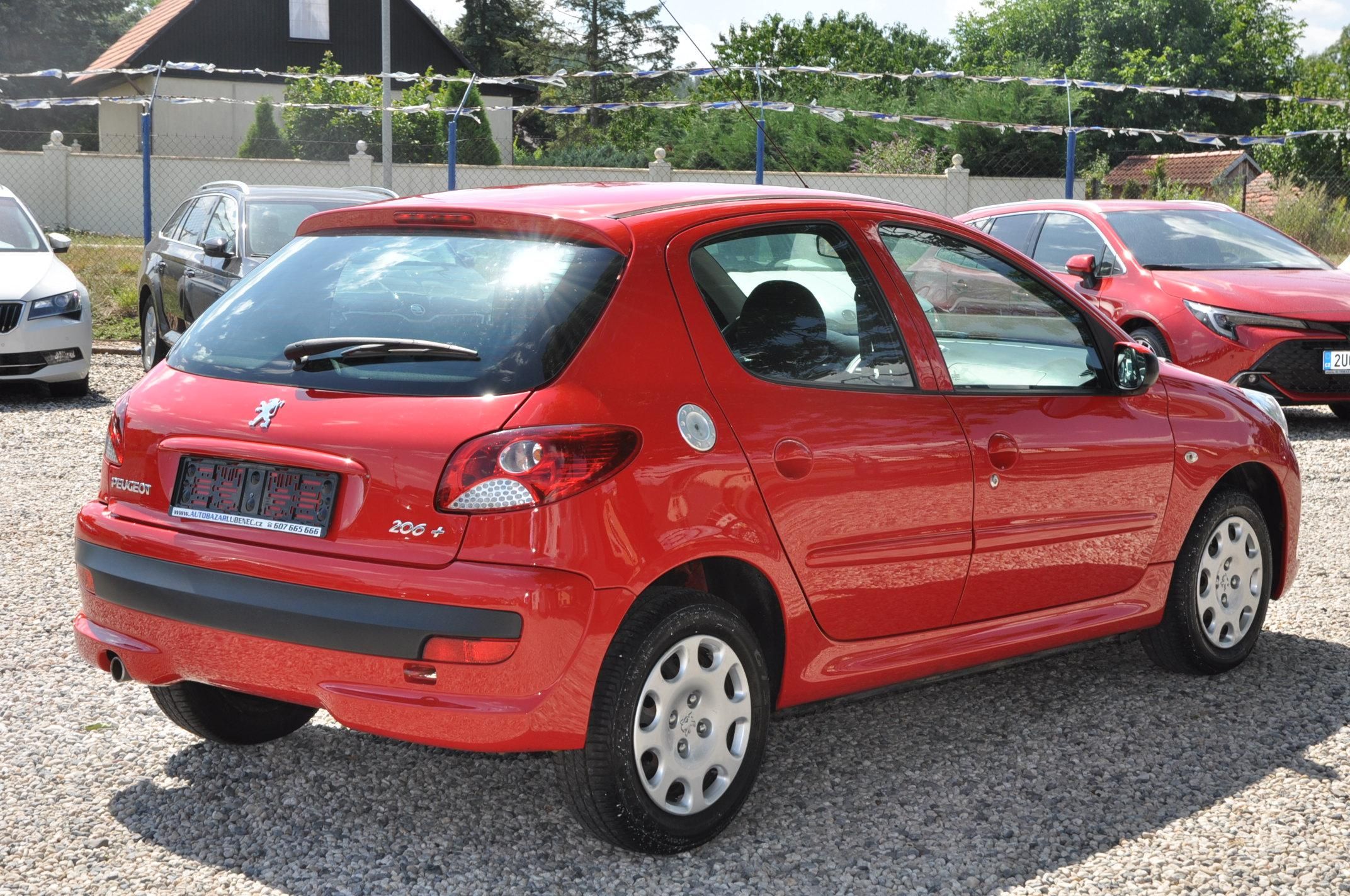 Peugeot 206, + 1.1i 44kW 5dv. Klima - fotka 3