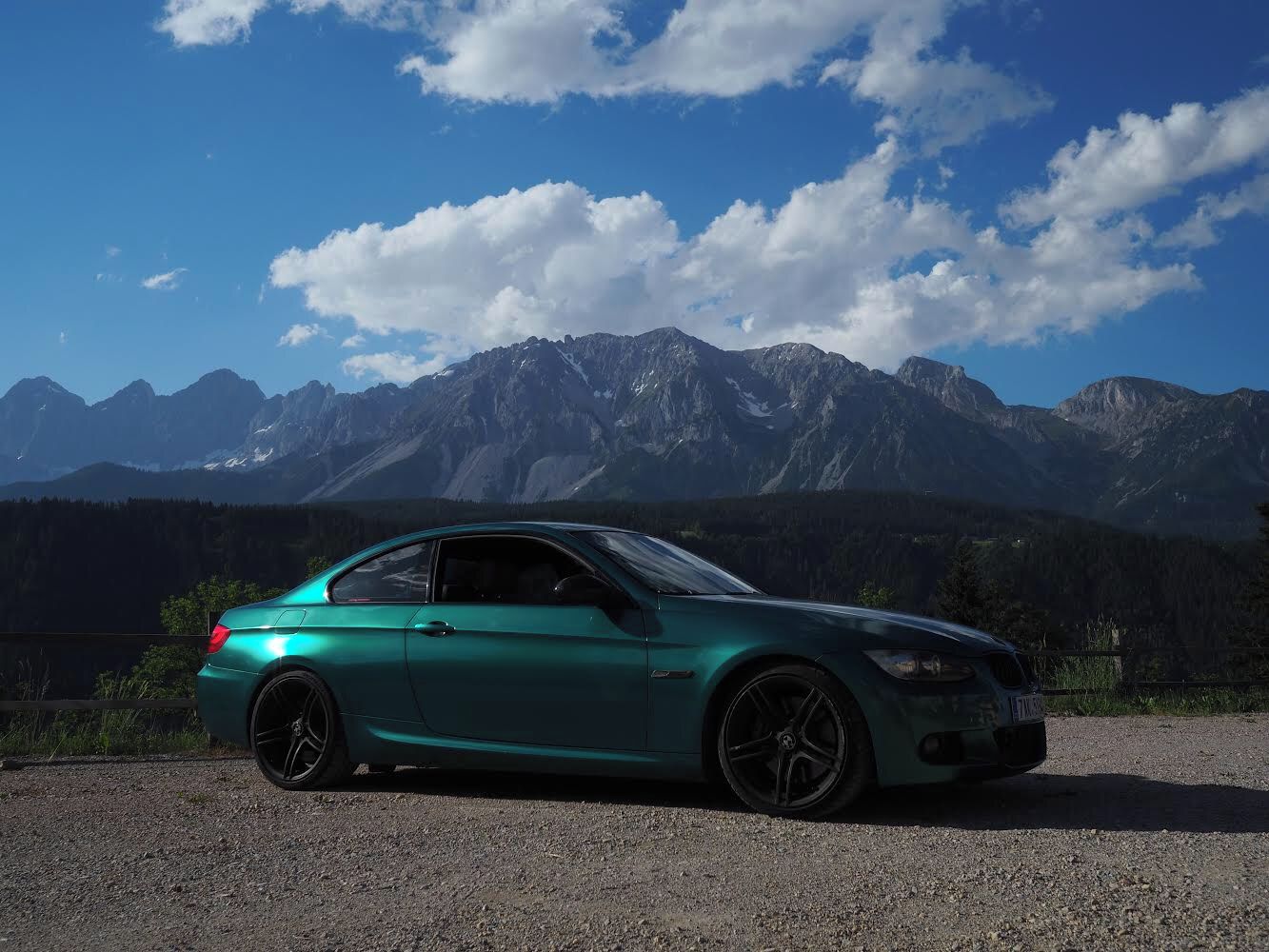 BMW Řada 3, BMW 335i xDrive e92, 290 km/h - fotka 3