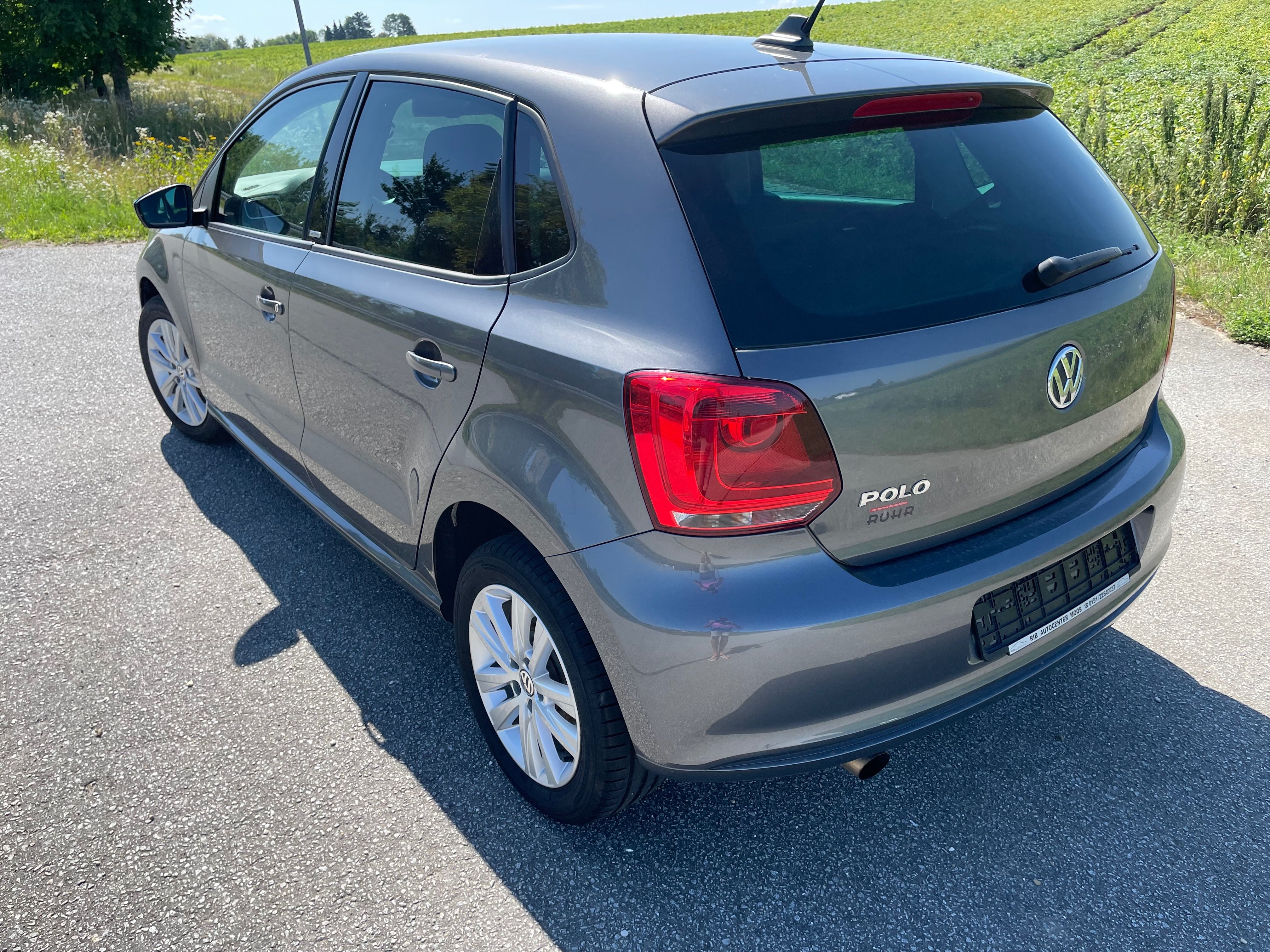 Volkswagen Polo, 1,4 63KW STYLE HIGHLINE - fotka 4