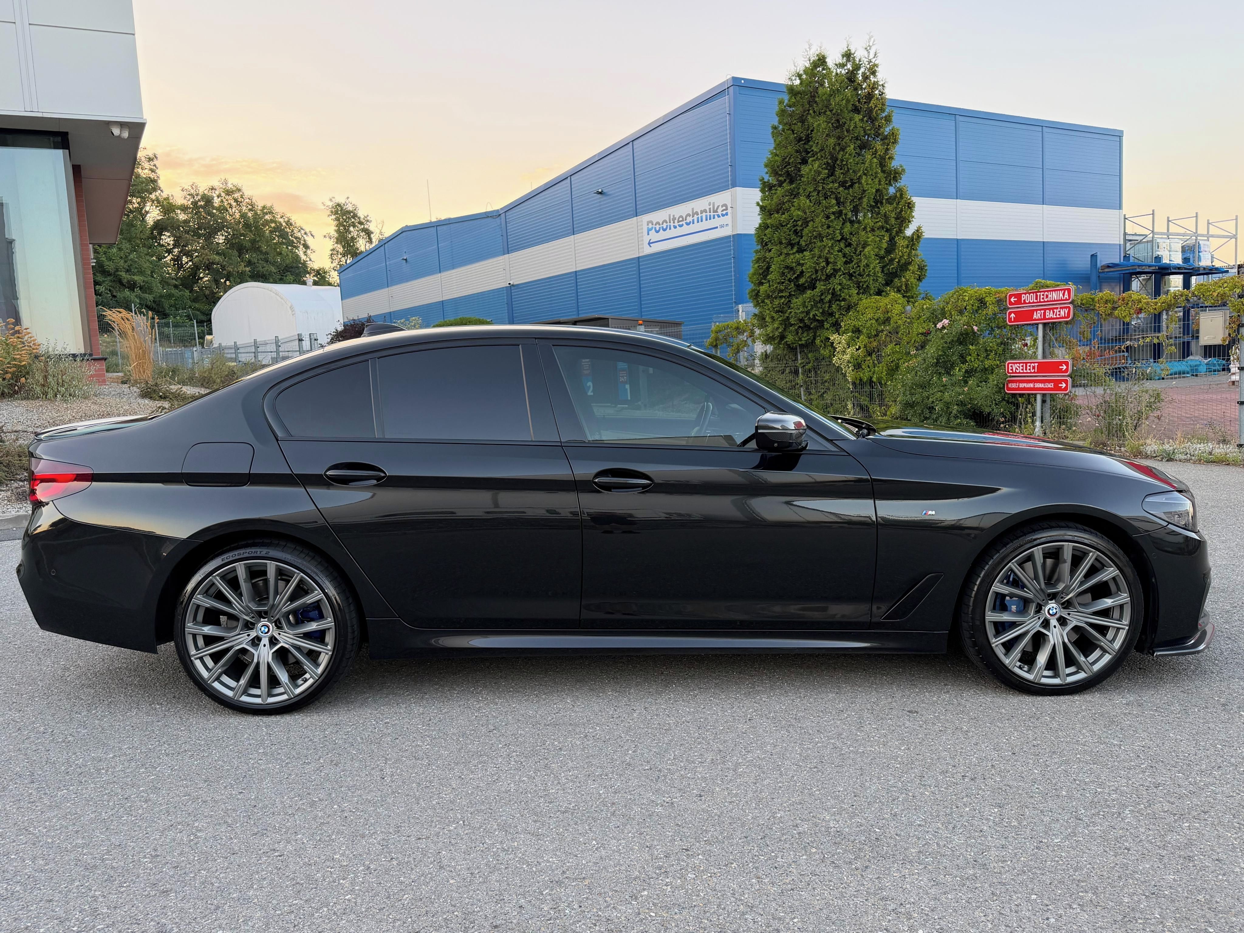BMW Řada 5, 540xd,Masáž,Individual,M-paket - fotka 4