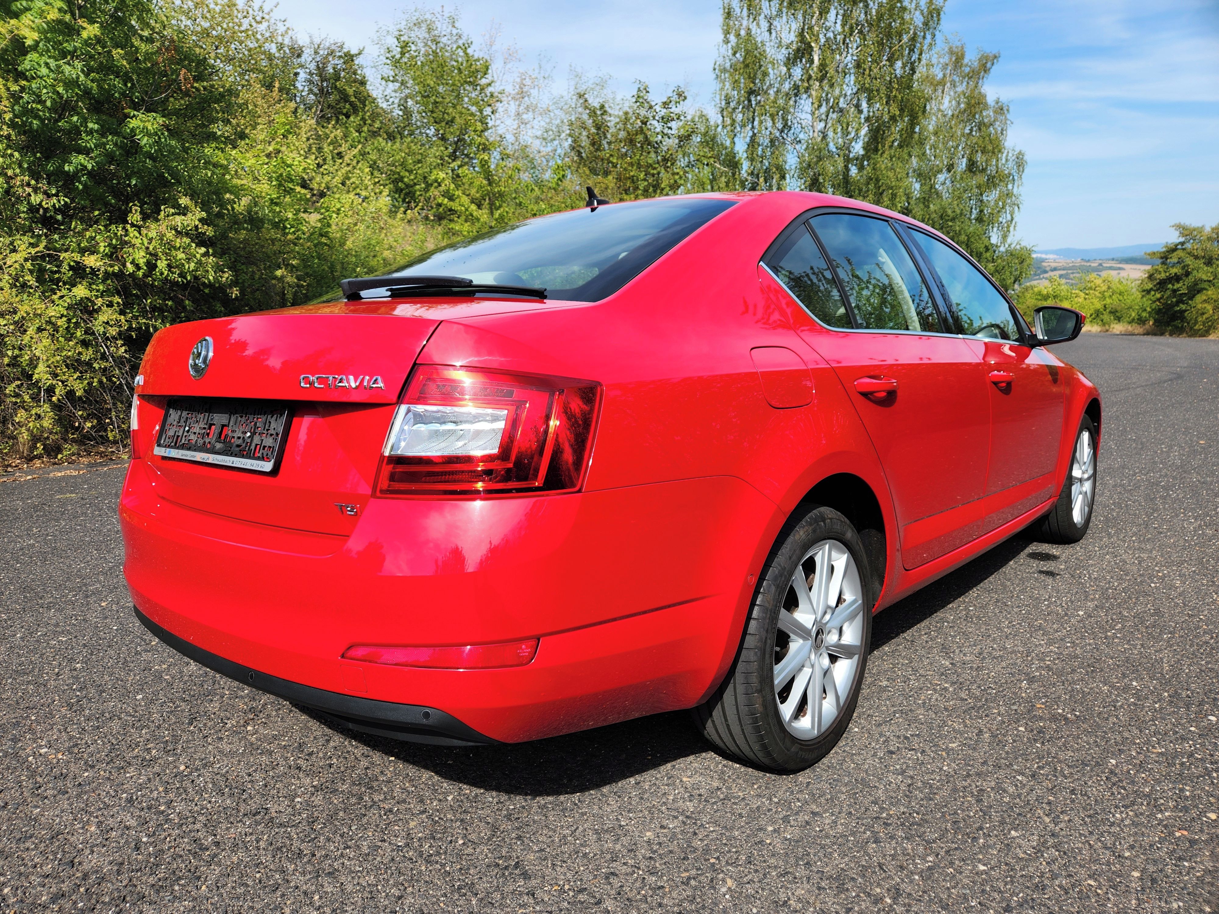 Škoda Octavia, 1.4TSi ELEGANCE,KESSY,106t KM - fotka 4